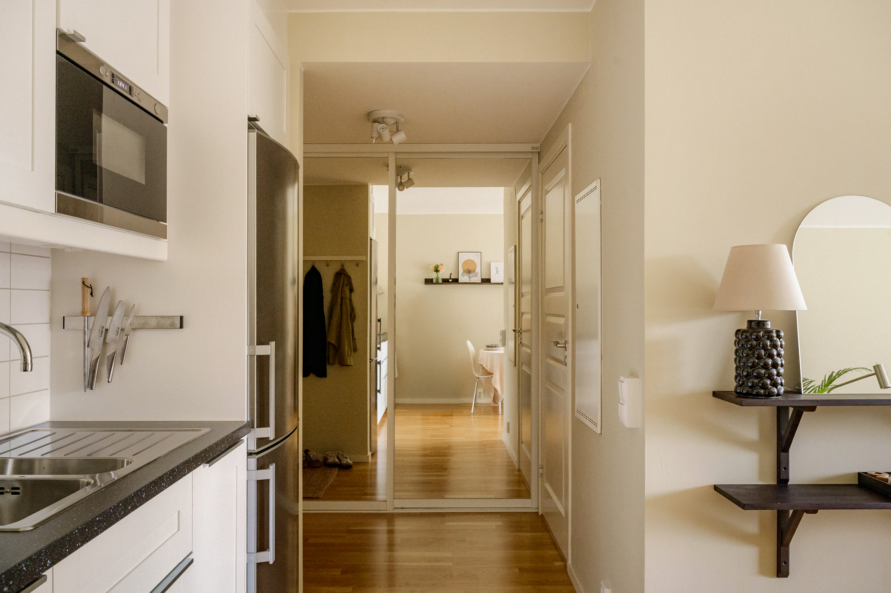 Bostadsbild från Chamottevägen 17, Såld i Porslinskvarteren, Värmdö