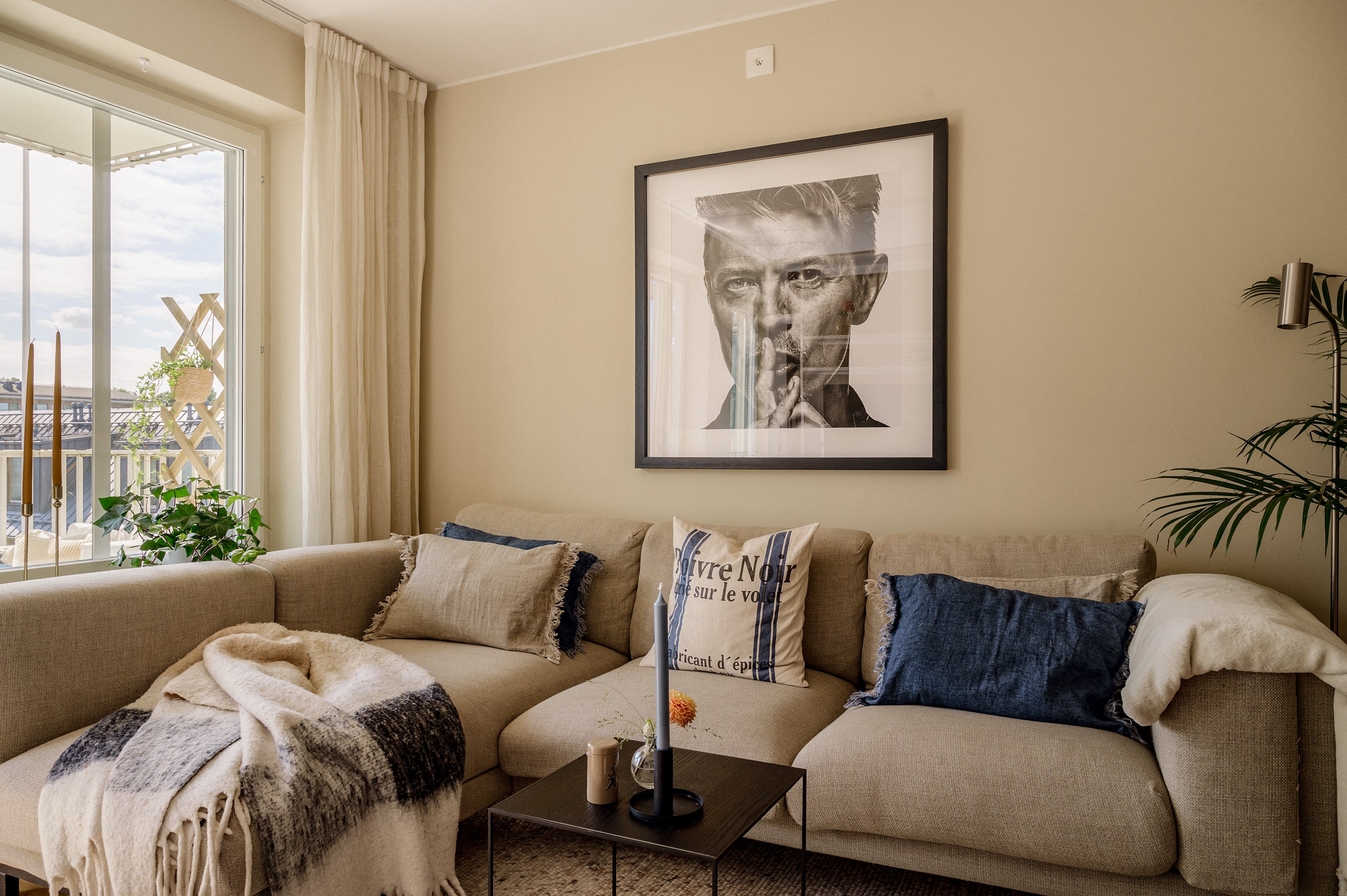 Bostadsbild från Chamottevägen 17, Såld i Porslinskvarteren, Värmdö