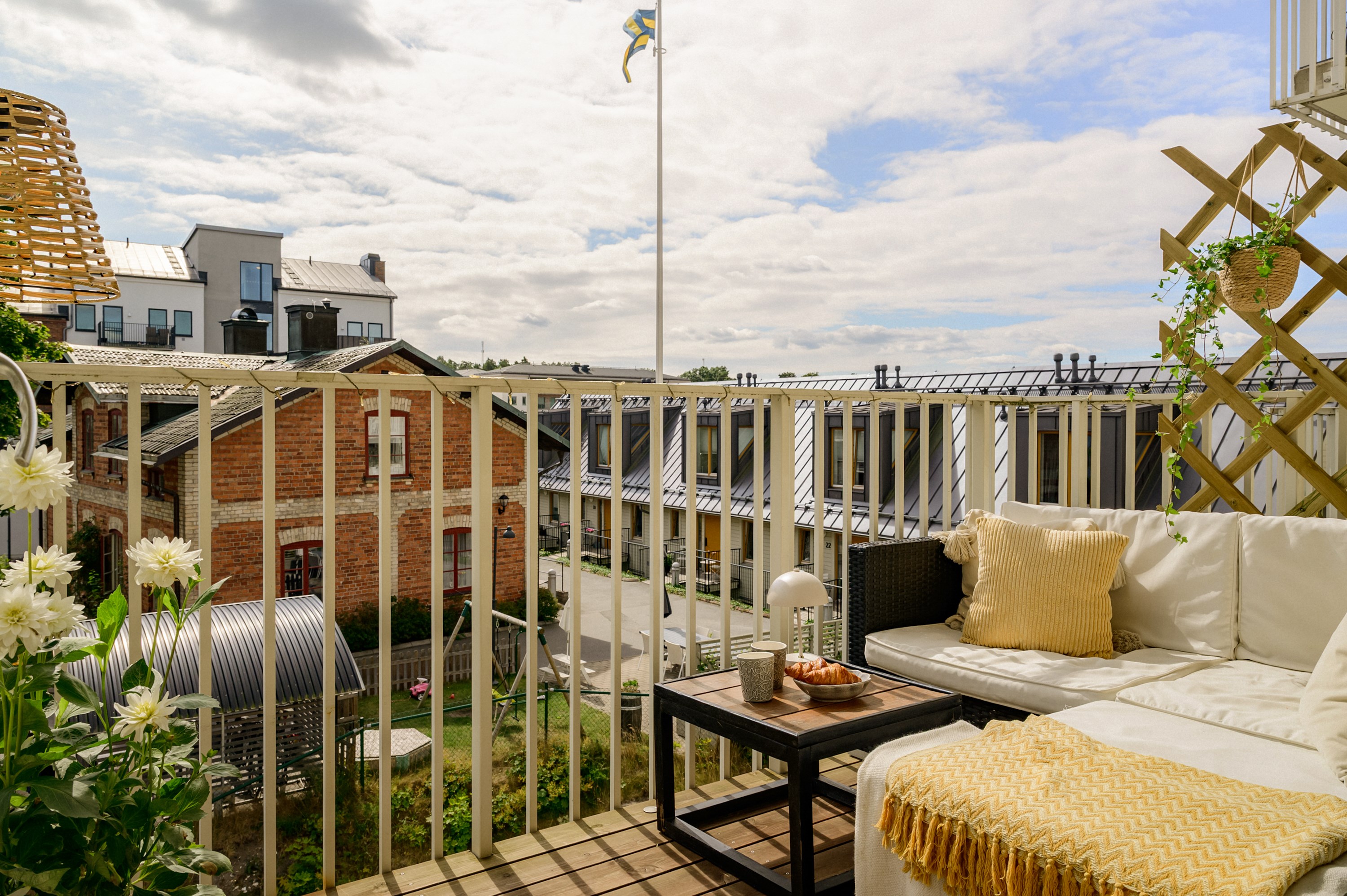 Bostadsbild från Chamottevägen 17, Såld i Porslinskvarteren, Värmdö