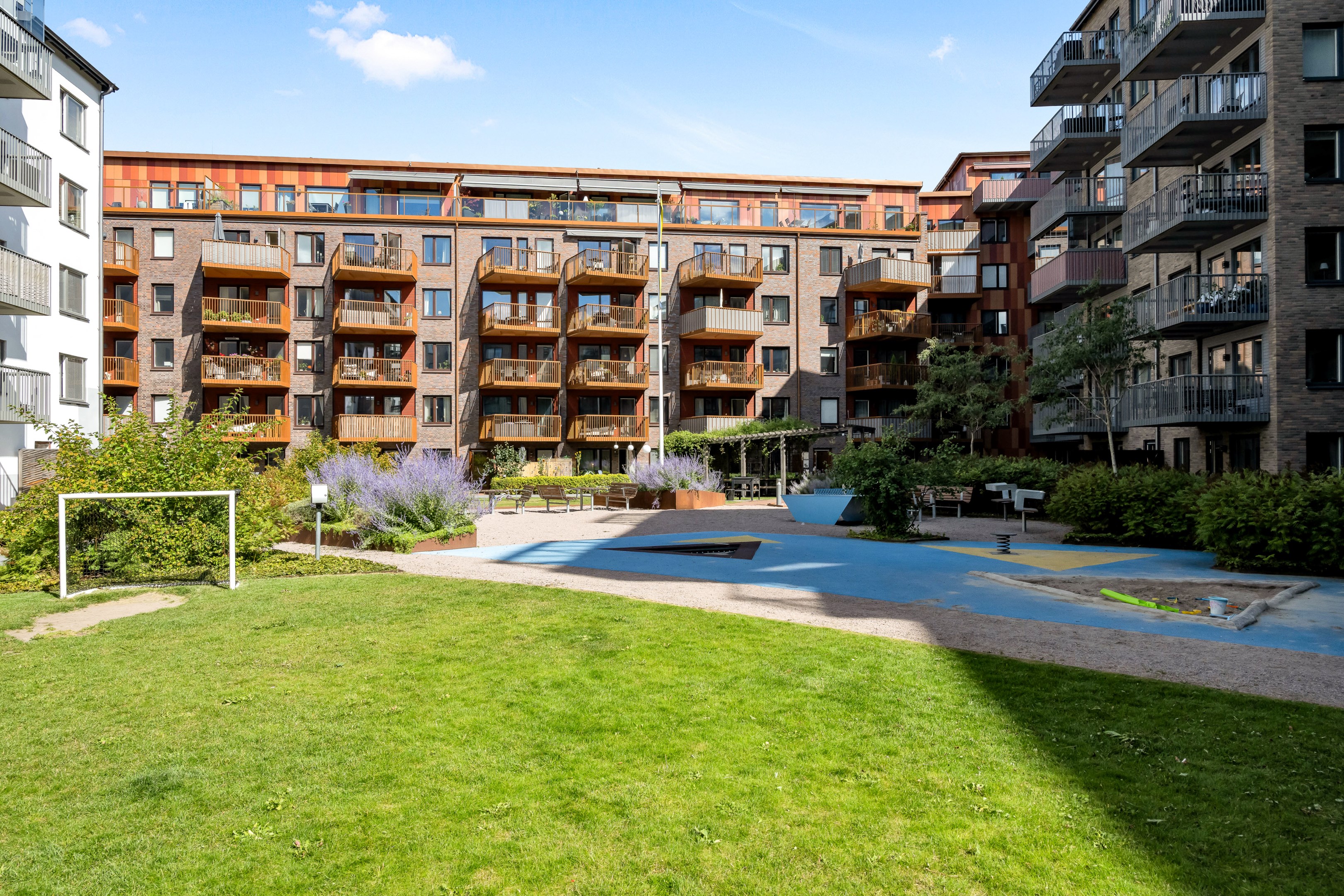 Bostadsbild från Bobingatan 2, Såld i Kungsängen, Uppsala