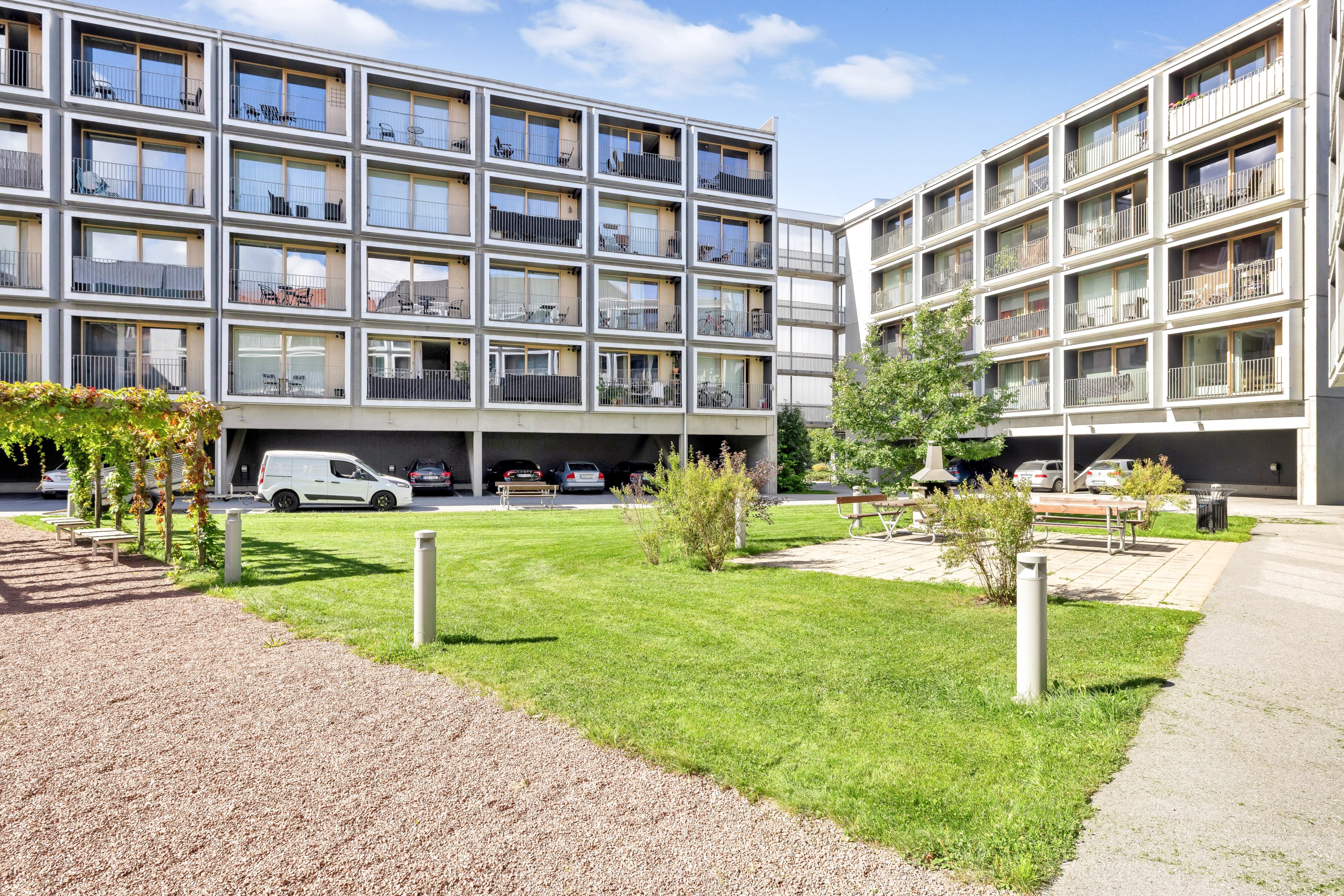 Bostadsbild från Centralvägen 38, Till salu i Knivsta, Knivsta