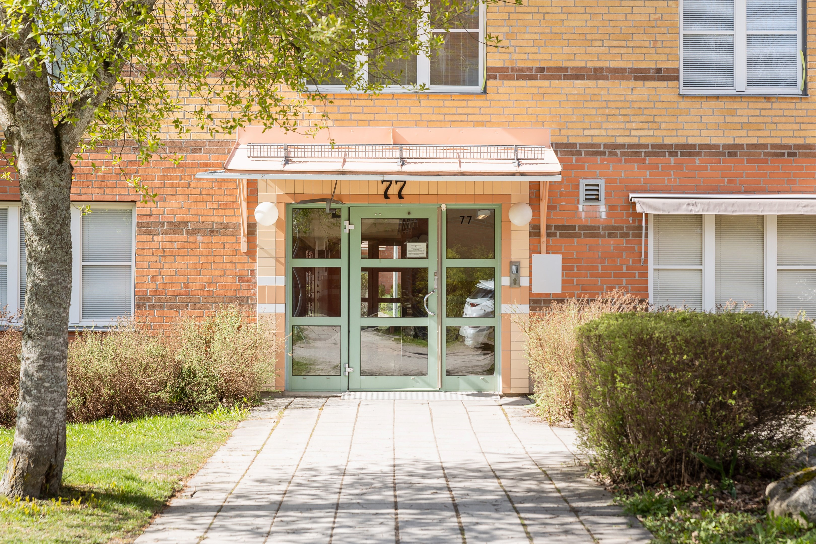 Bostadsbild från Stenhagsvägen 77, Såld i Stenhagen, Uppsala