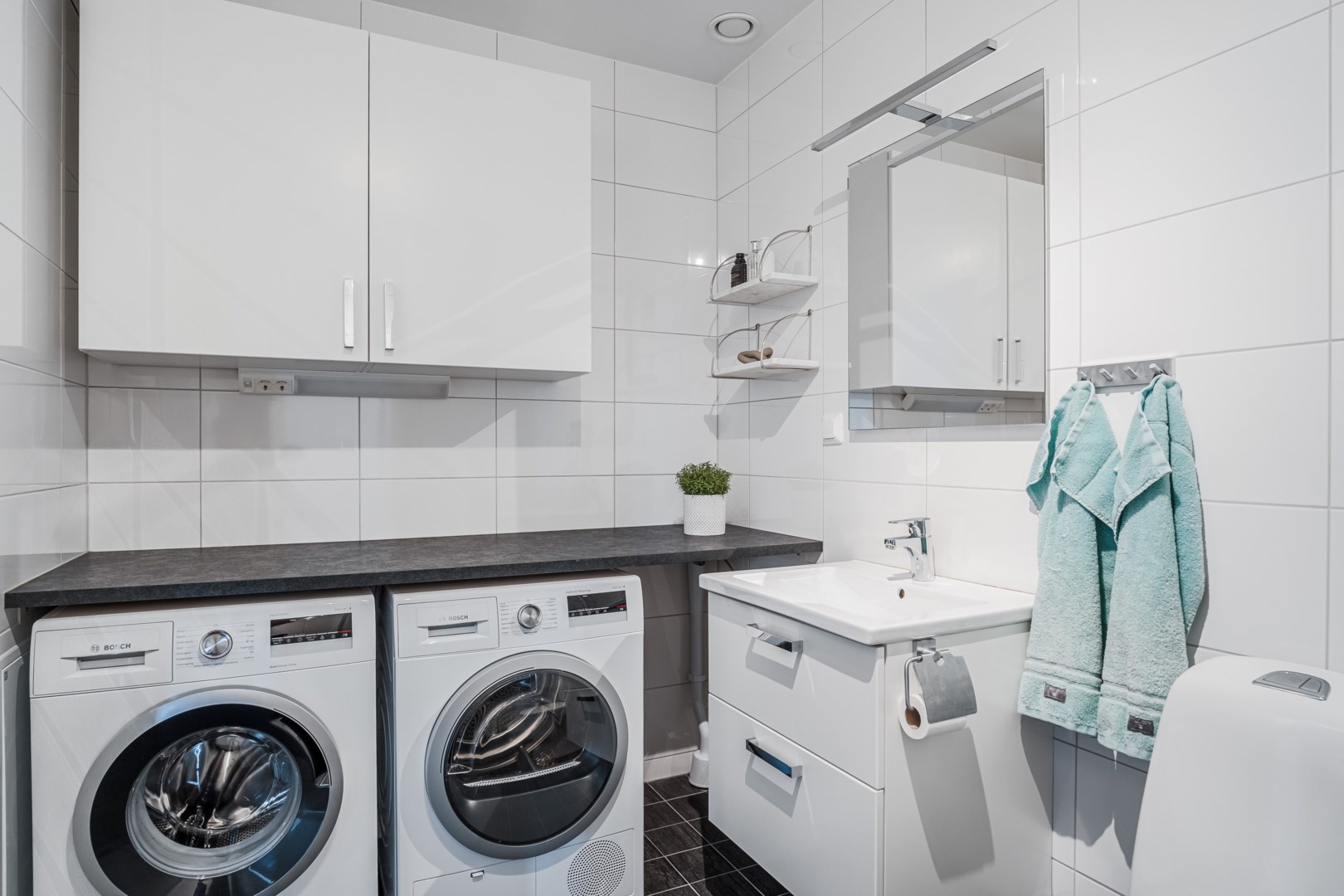 Bostadsbild från Industrigatan 37, Såld i Kungsängen, Uppsala