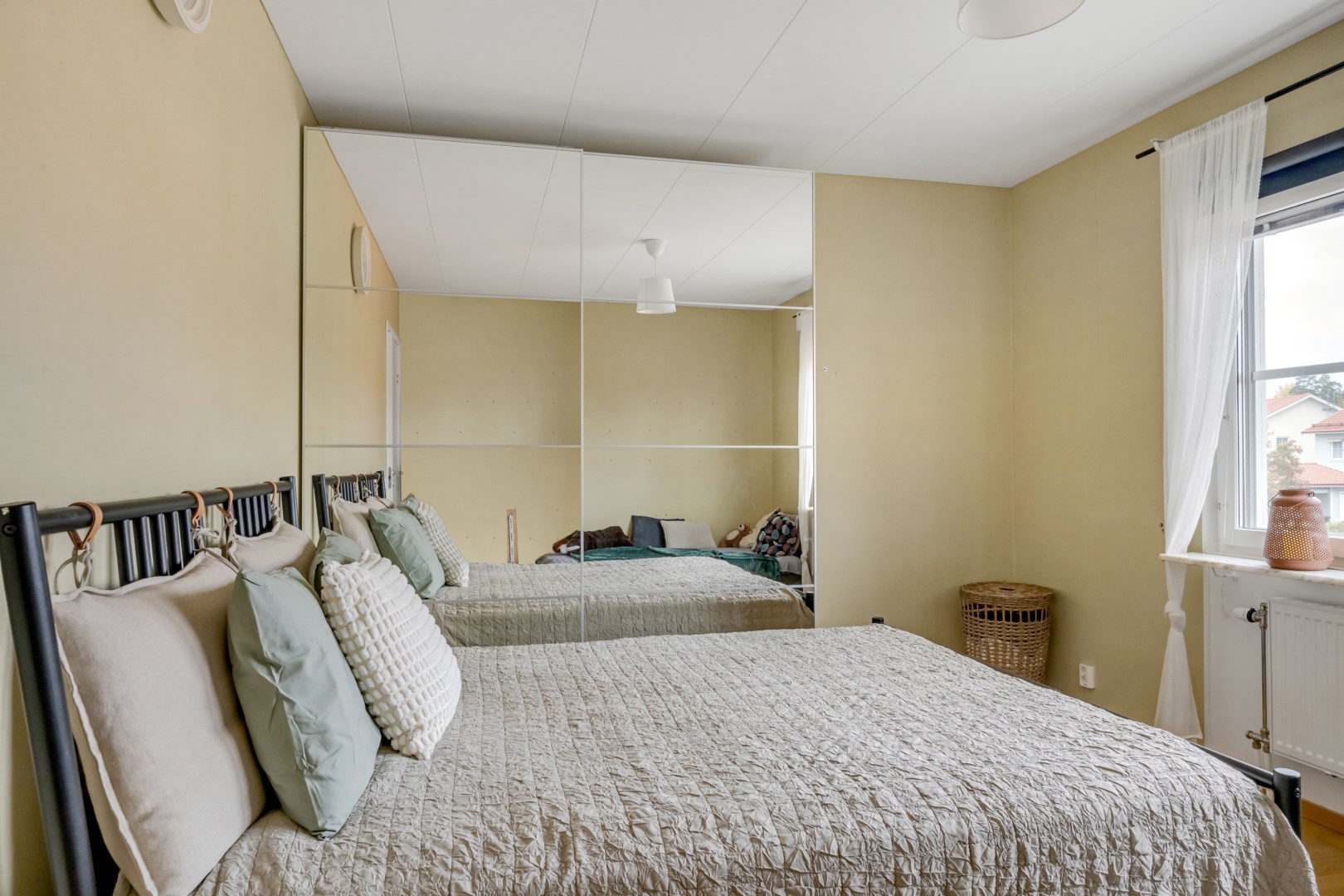 Bostadsbild från Stenhuggarvägen 37, Såld i Herrhagen, Uppsala