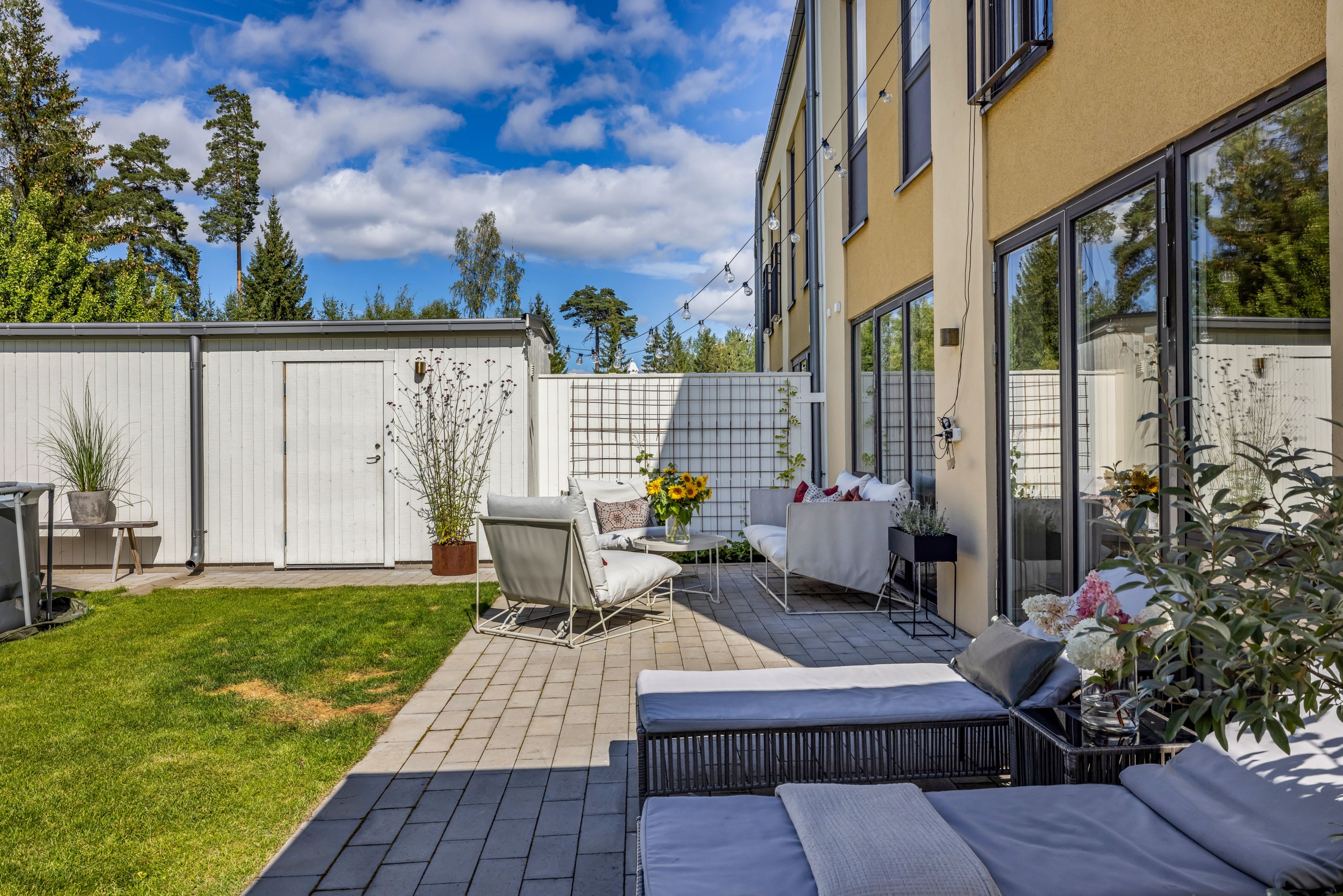 Bostadsbild från Vitmossvägen 70, Kommande i Lindbacken, Uppsala