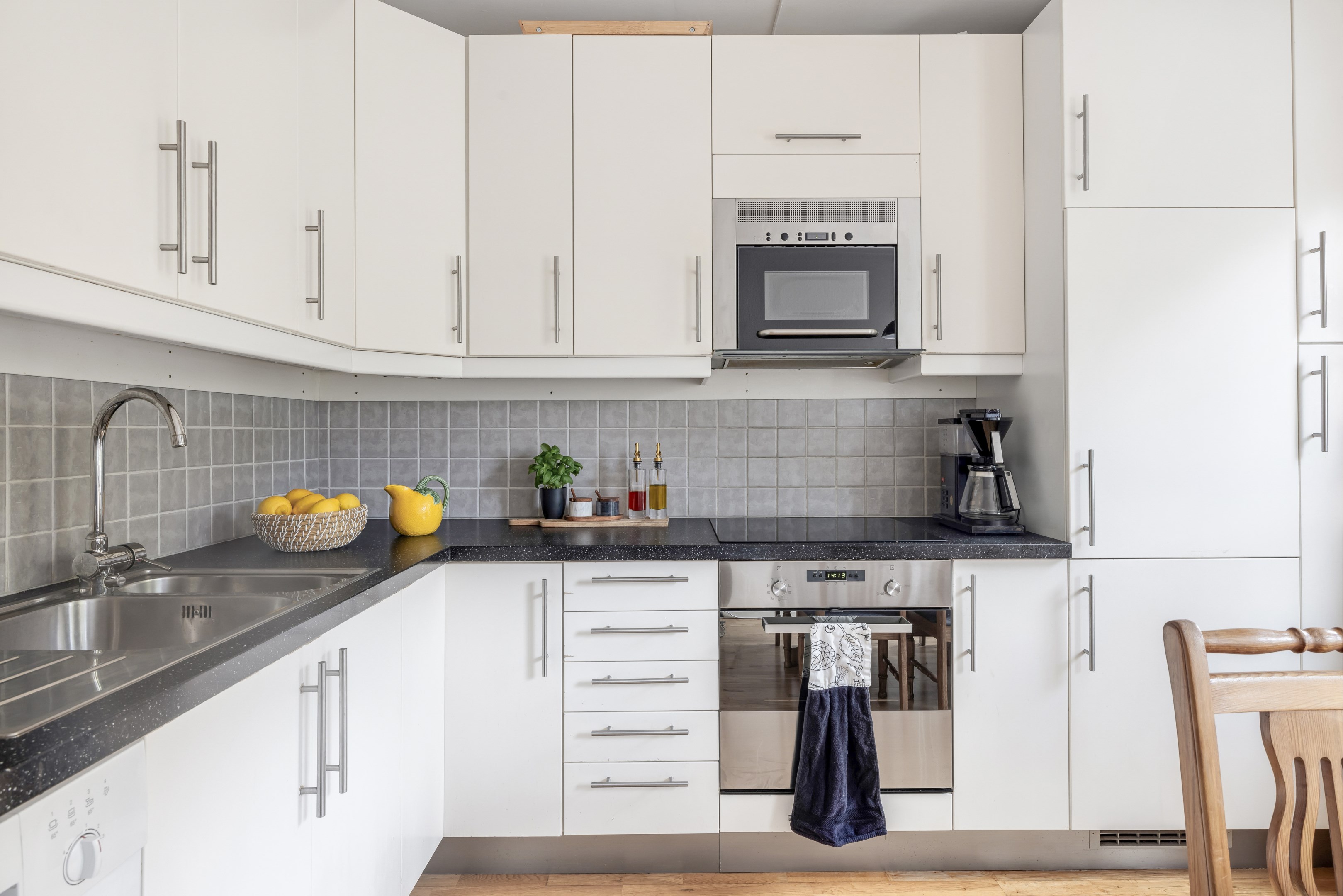 Bostadsbild från Gröna gatan 31B, Till salu i Salabacke, Uppsala