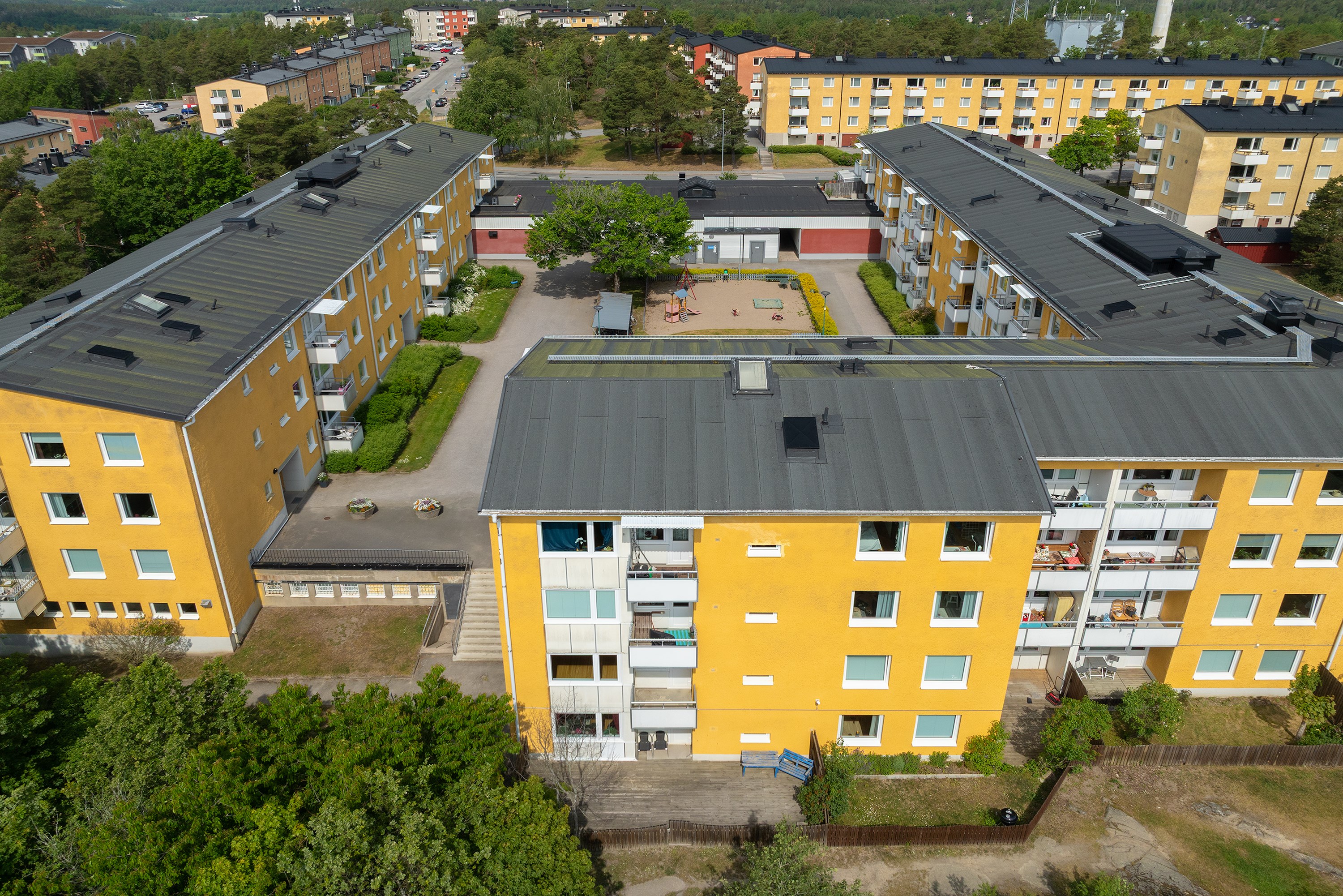 Bostadsbild från Tullingebergsvägen 12C, Kommande i G:a Tullingeberg, Botkyrka