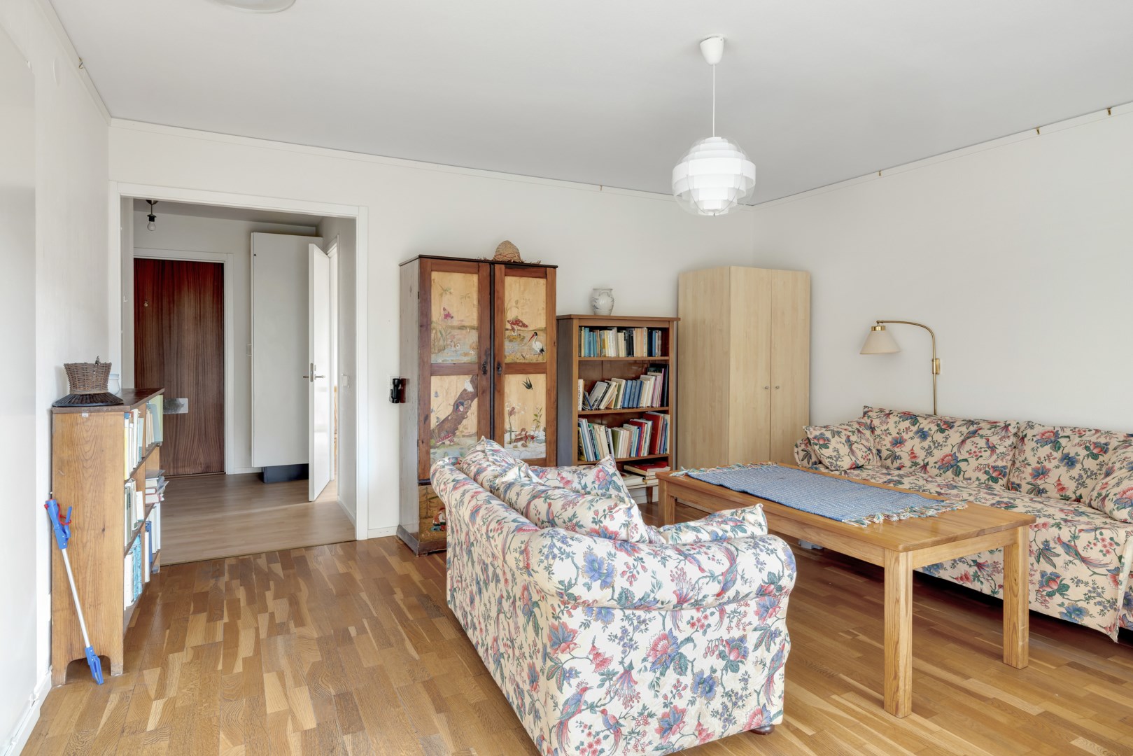 Bostadsbild från Flogstavägen 5A, Till salu i Ekeby, Uppsala