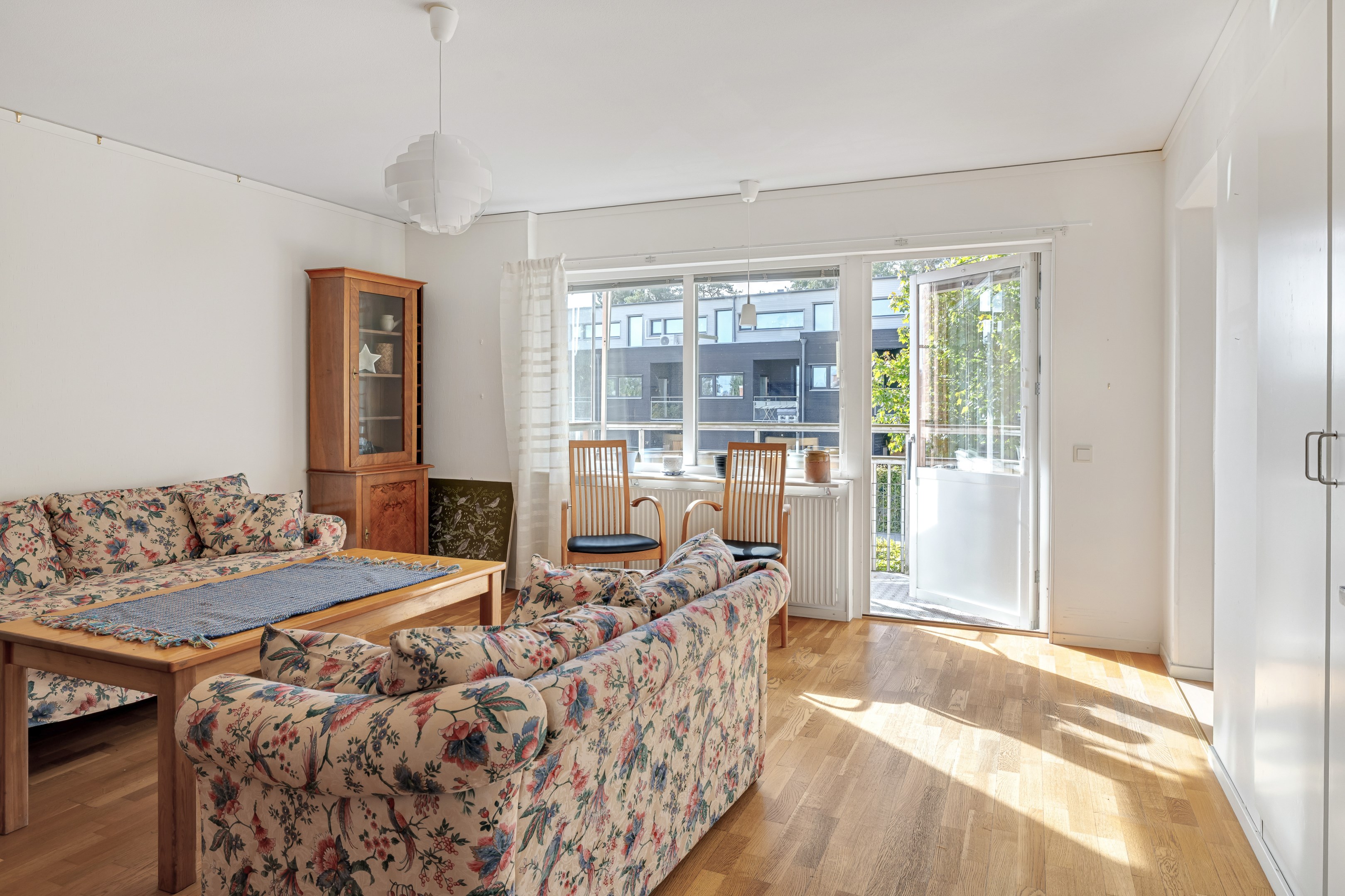 Bostadsbild från Flogstavägen 5A, Såld i Ekeby, Uppsala