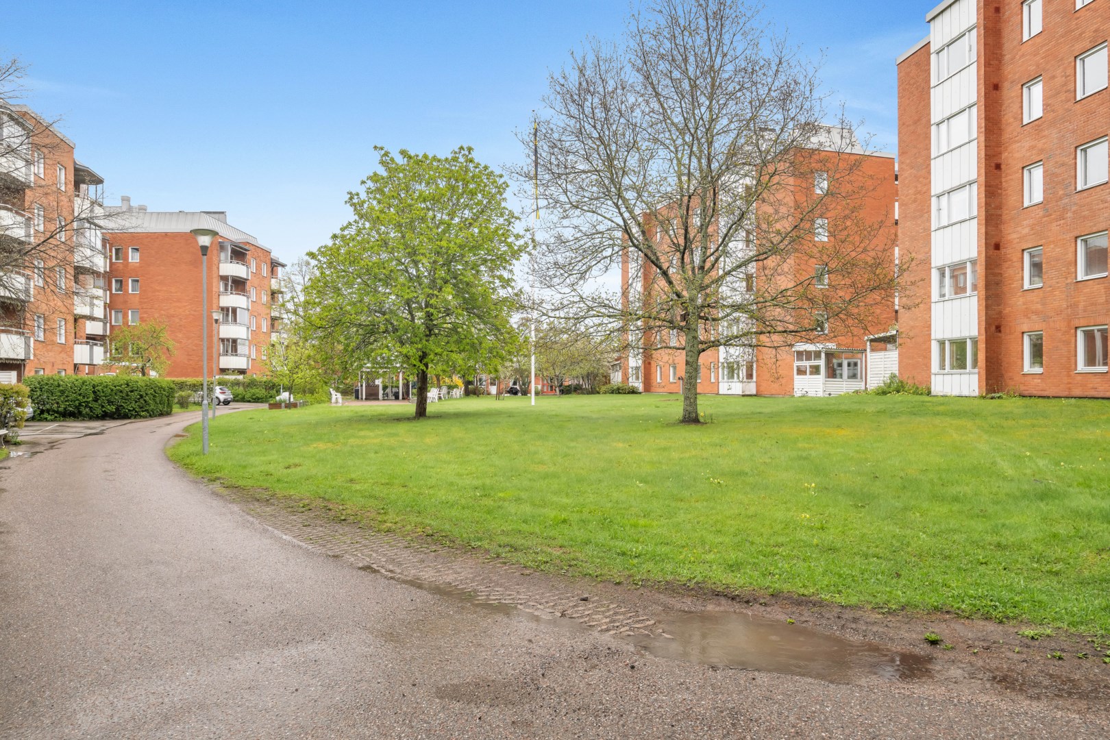 Bostadsbild från Flogstavägen 5A, Till salu i Ekeby, Uppsala