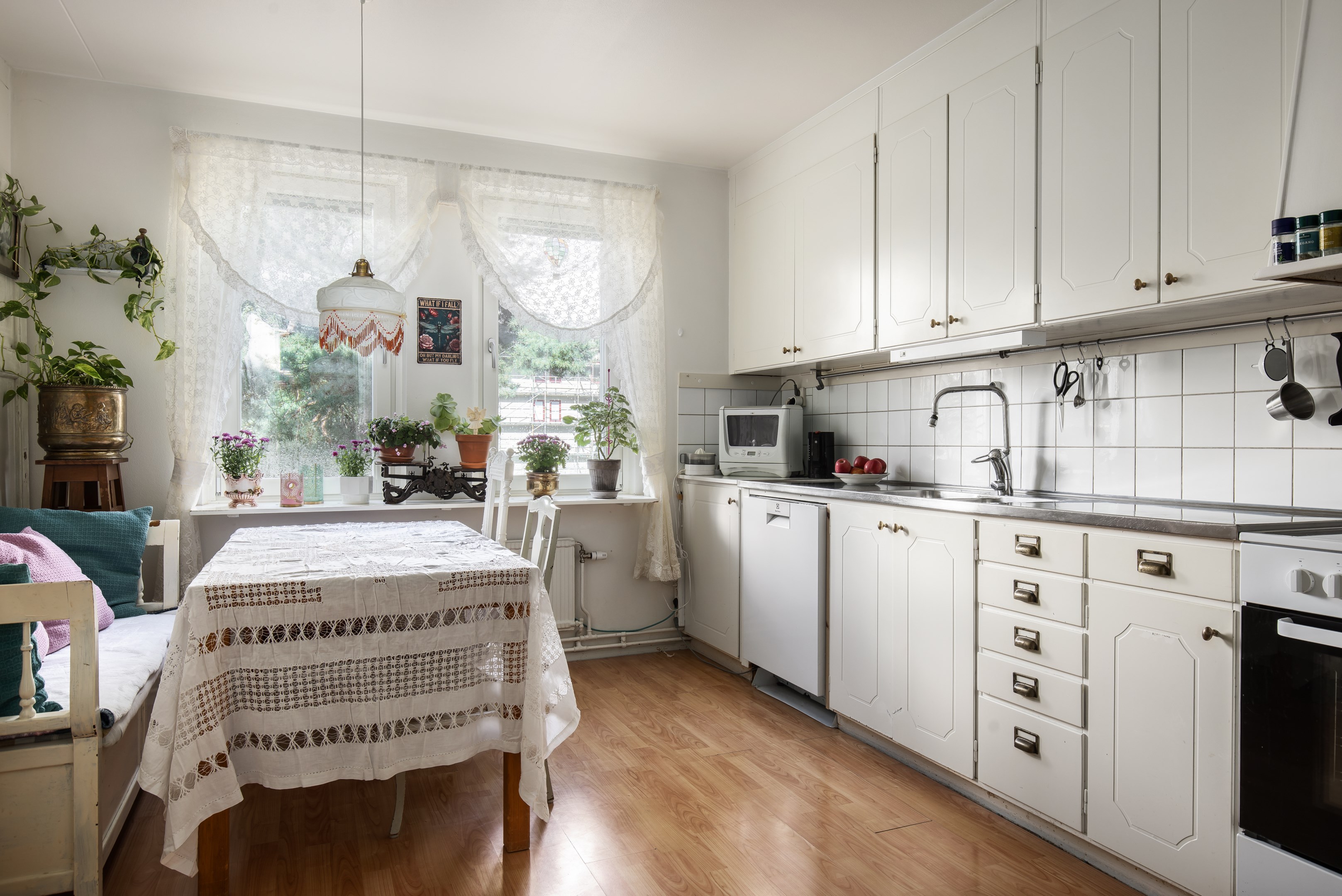 Bostadsbild från Utövägen 18, Kommande i Västra Orminge, Nacka