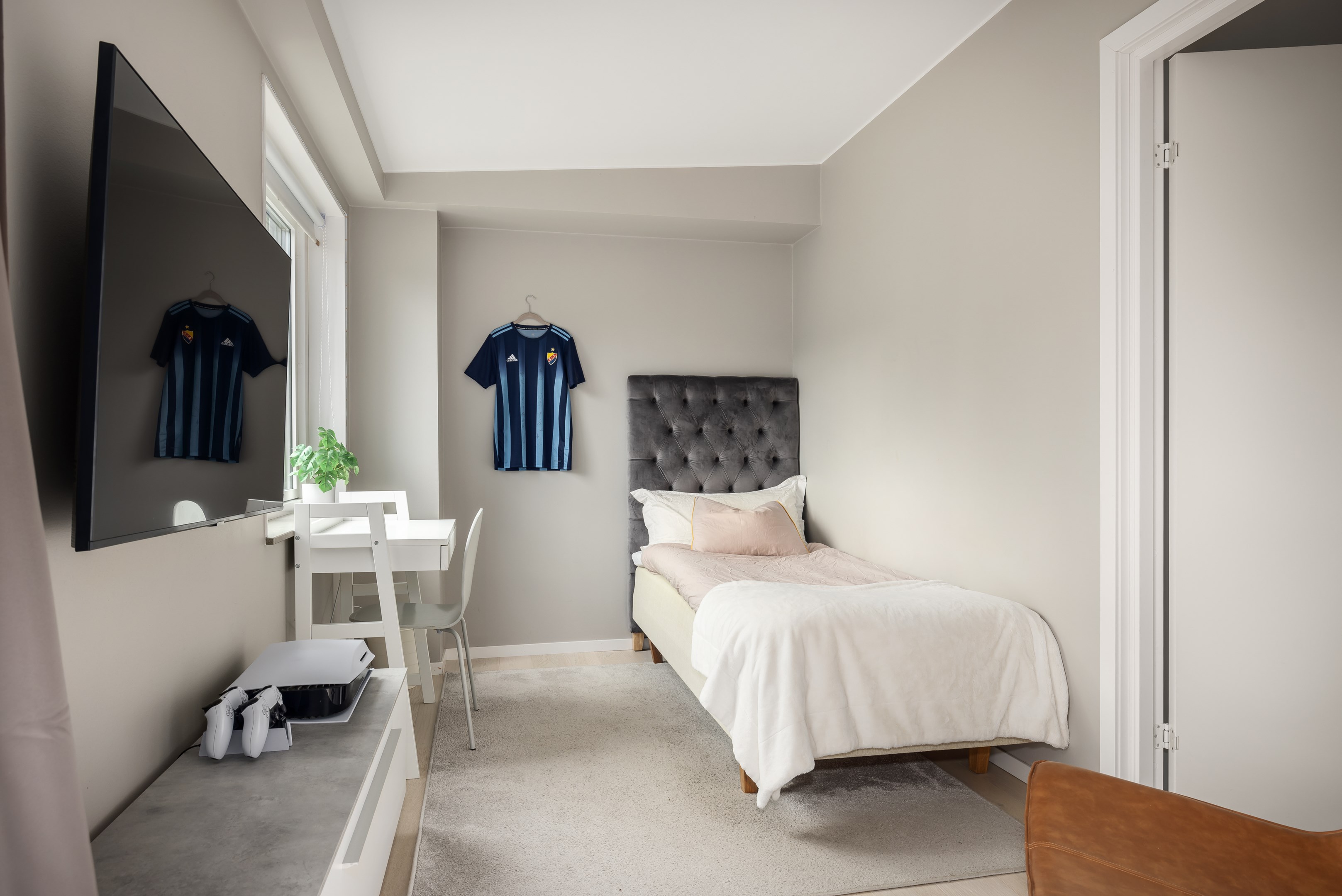 Bostadsbild från Viltstigen 12, Såld i Boo Gård, Nacka