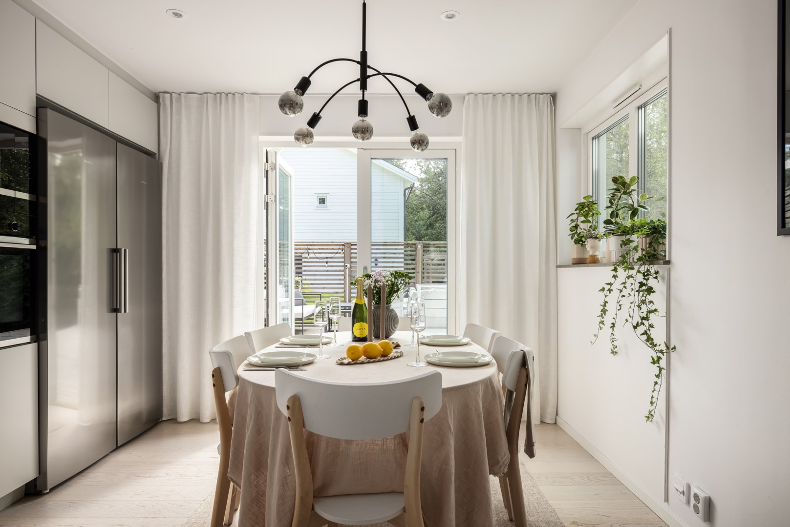 Bostadsbild från Viltstigen 12, Såld i Boo Gård, Nacka