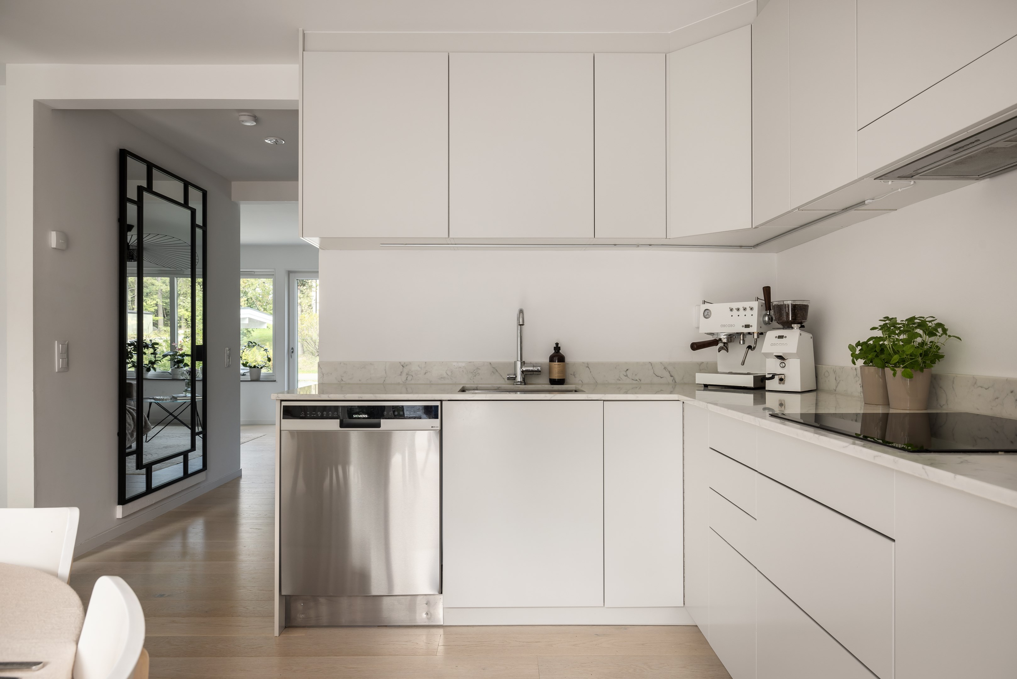 Bostadsbild från Viltstigen 12, Såld i Boo Gård, Nacka