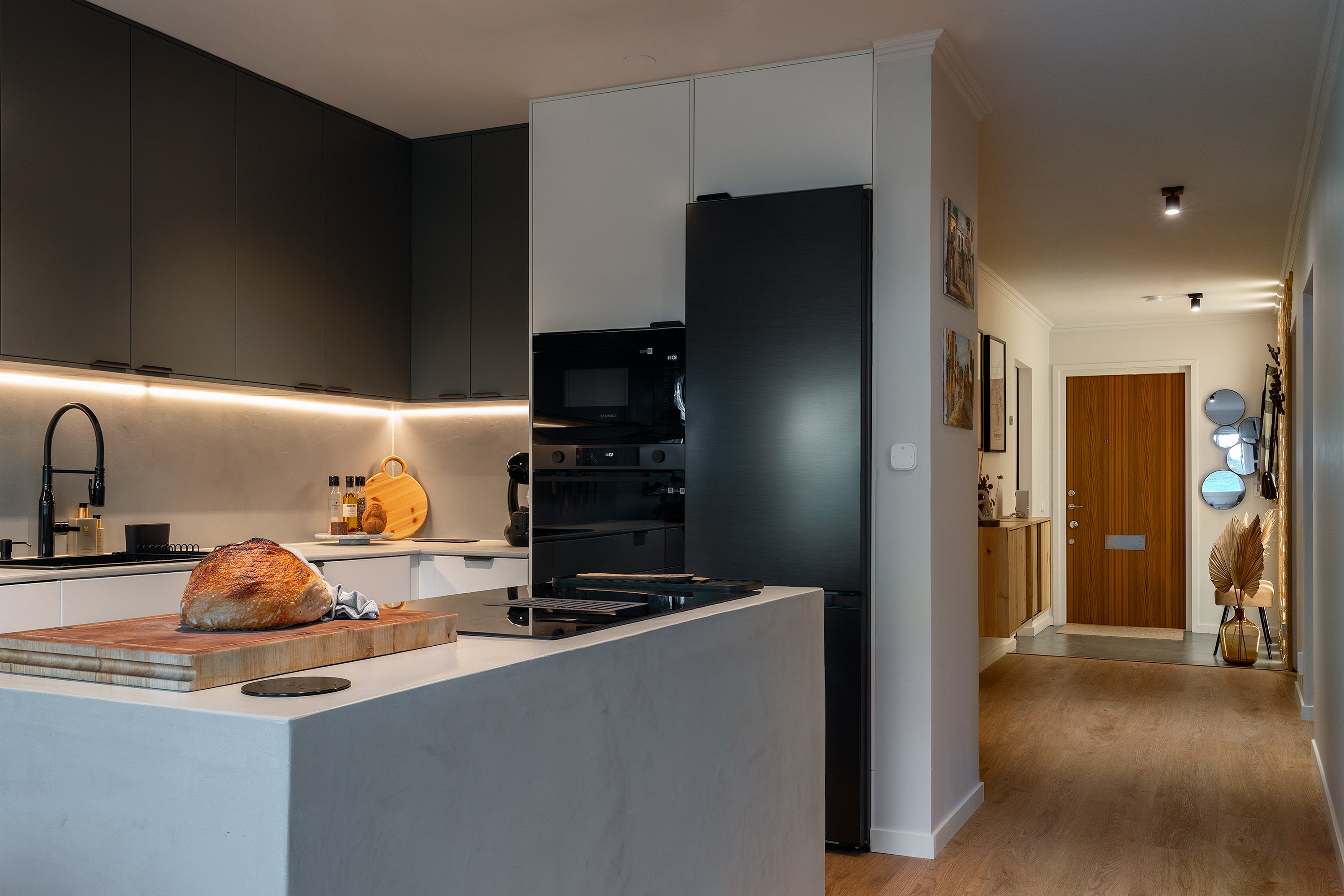 Bostadsbild från Solskensvägen 19, Såld i Östra Tullingeberg, Botkyrka