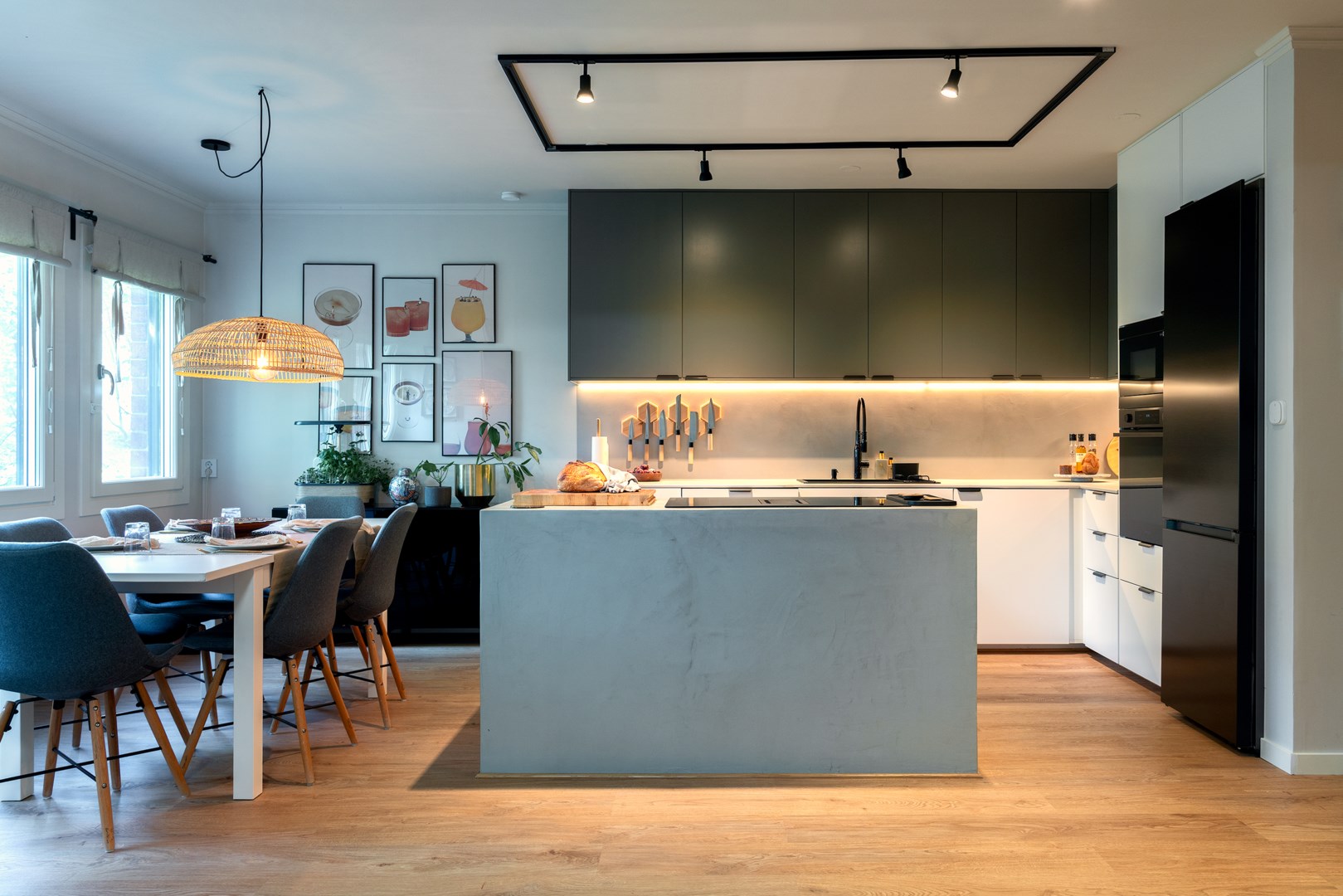 Bostadsbild från Solskensvägen 19, Såld i Östra Tullingeberg, Botkyrka