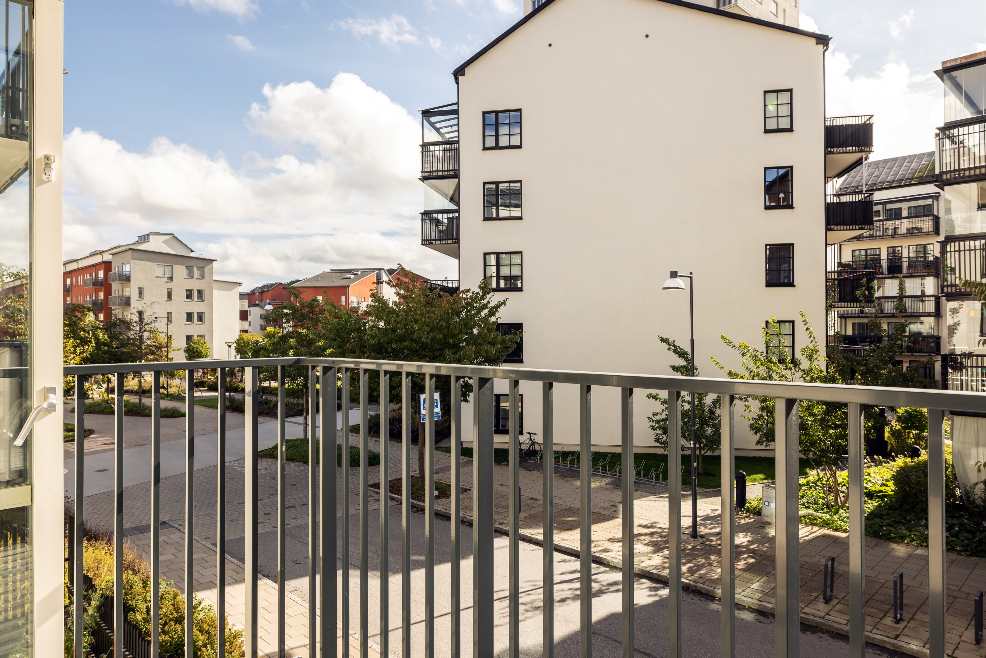 Bostadsbild från Wilhelm Kåges gata 98, Till salu i Gustavsbergs - Porslinskvarteren, Värmdö