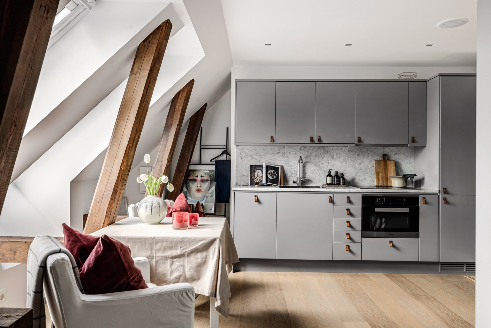 Bostadsbild från Gluntens gränd 1, Till salu i Främre Luthagen, Uppsala