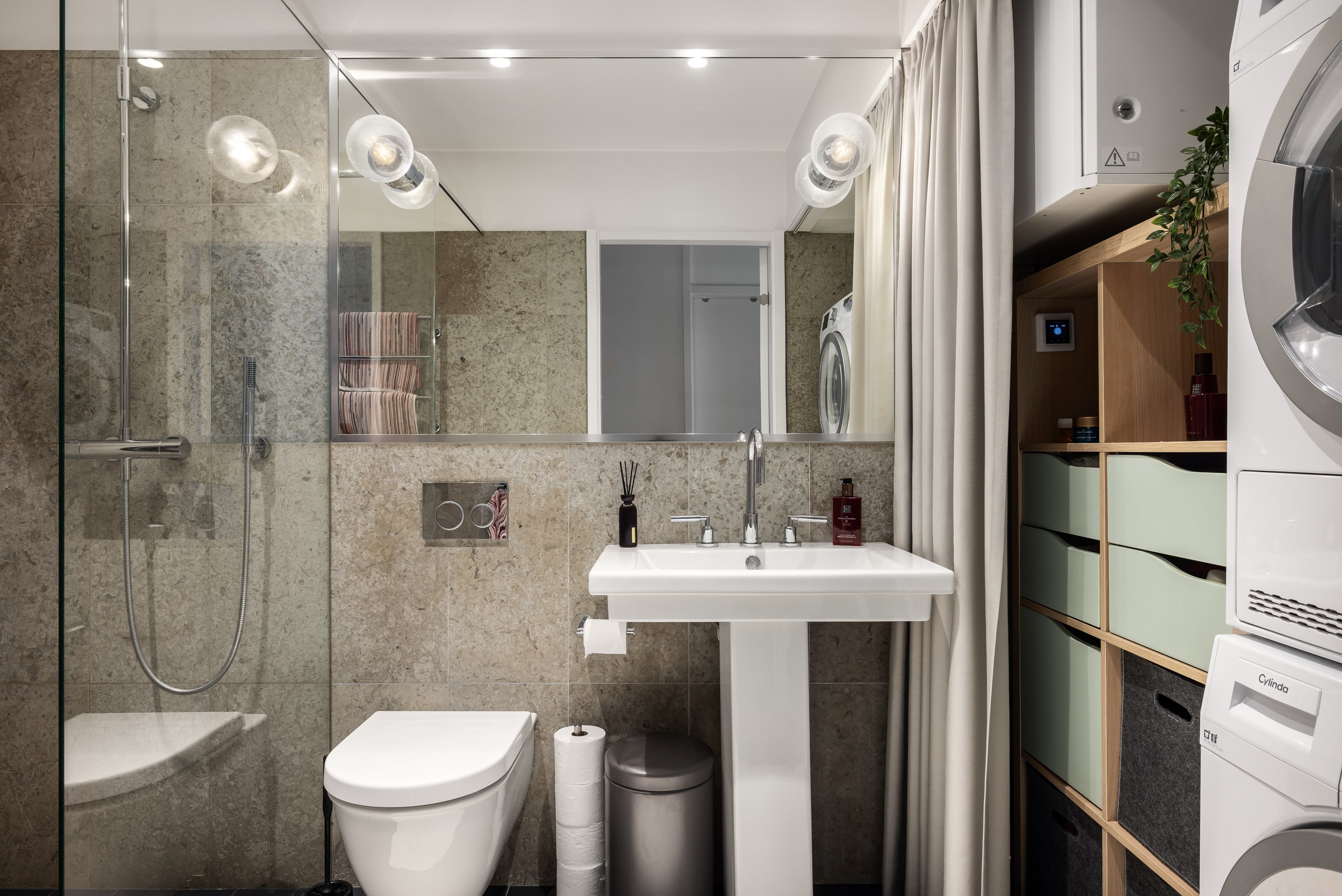 Bostadsbild från Fabrikörvägen 4A, 7,5 tr, Såld i Nacka Strand, Nacka