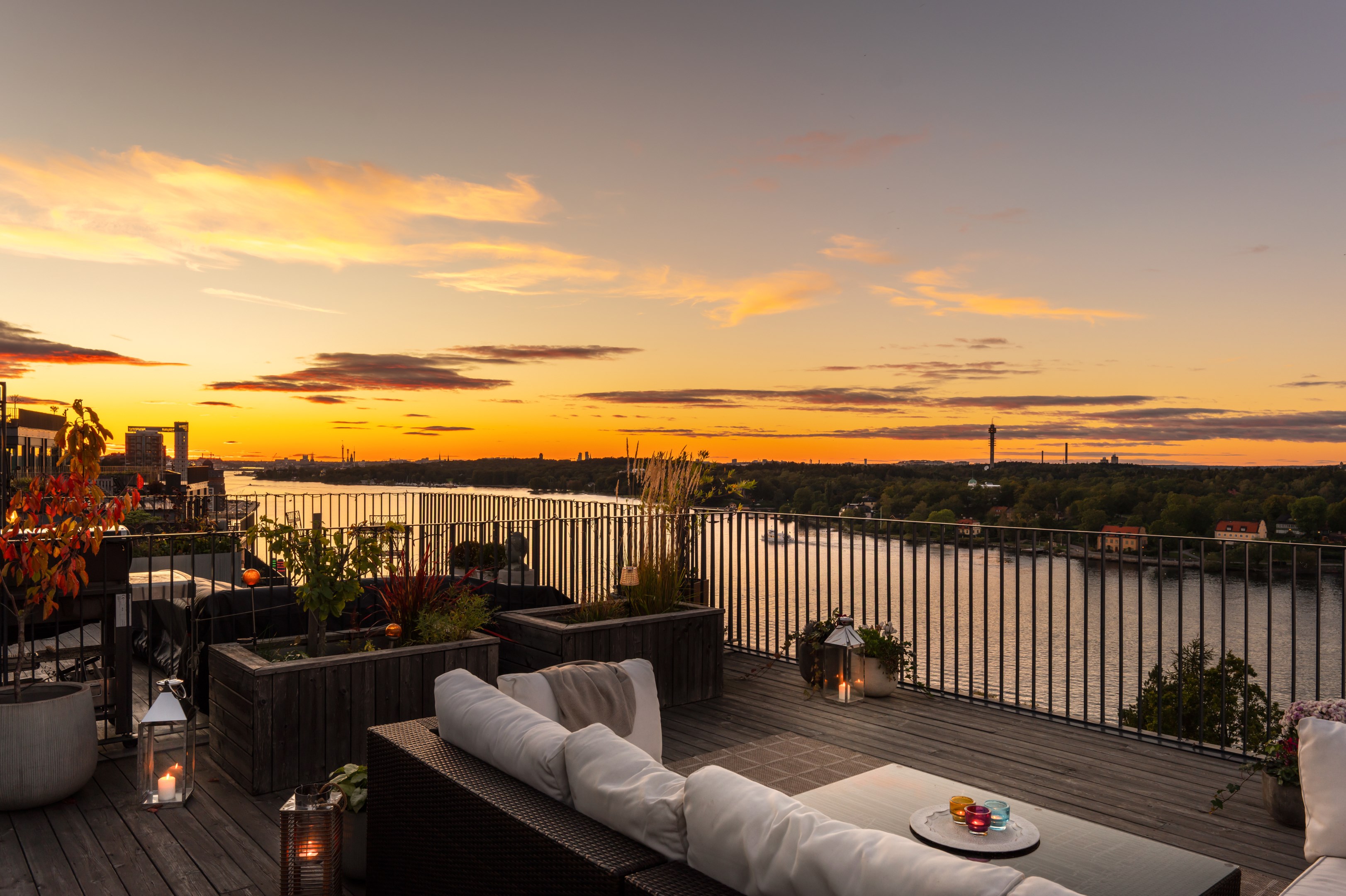 Bostadsbild från Fabrikörvägen 4A, 7,5 tr, Såld i Nacka Strand, Nacka