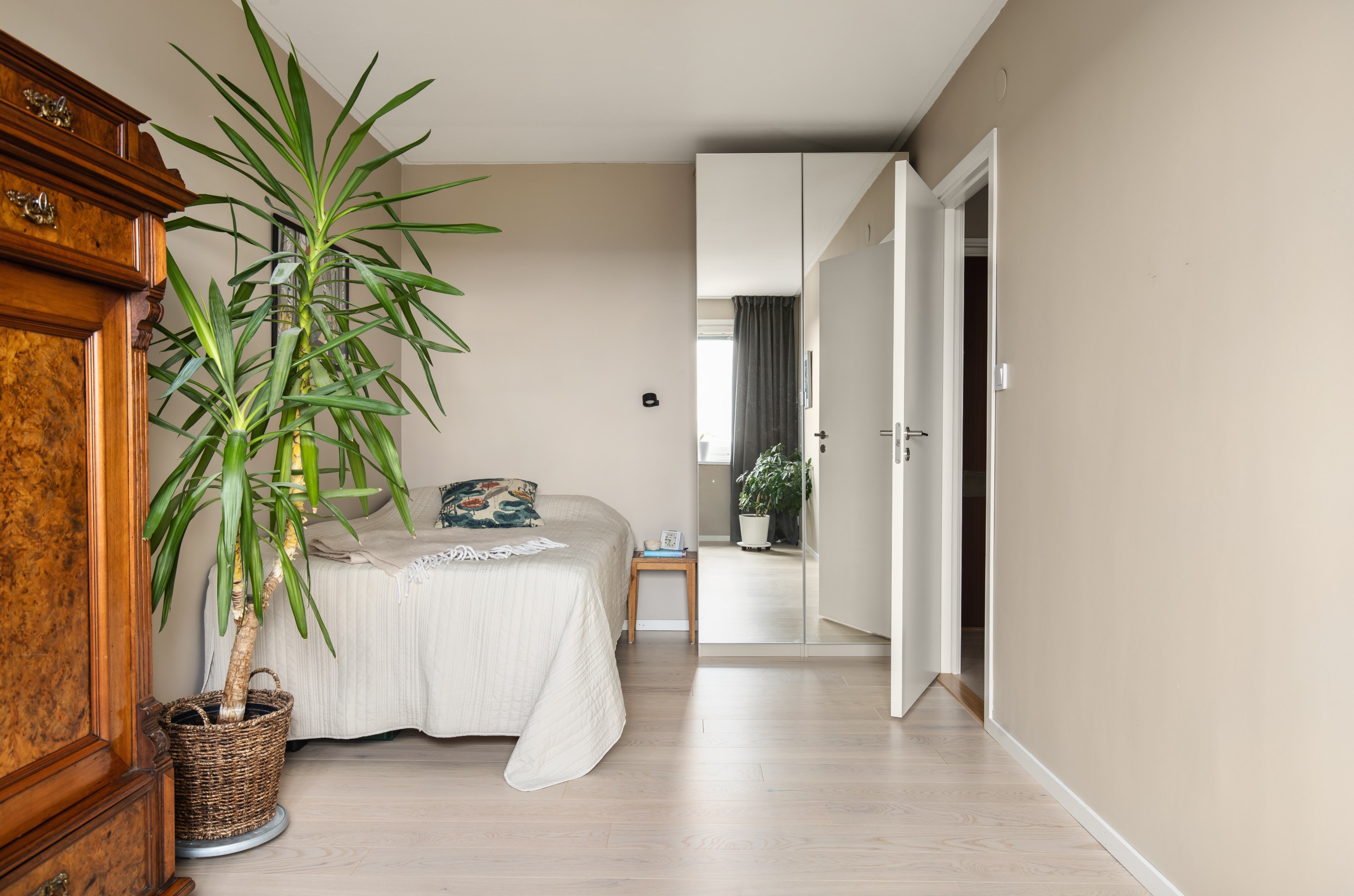 Bostadsbild från Edinsvägen 10, Såld i Ektorp, Nacka