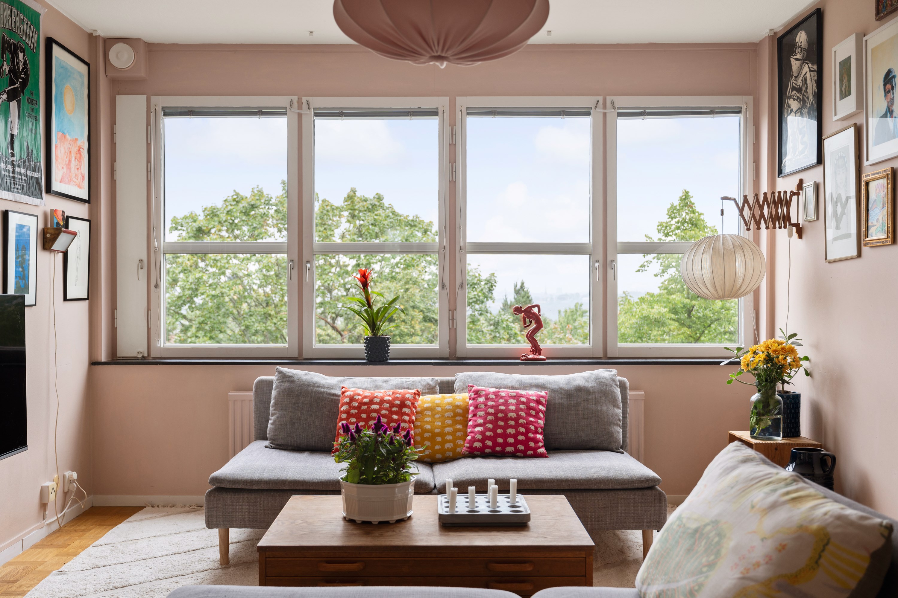 Bostadsbild från Henriksdalsringen 21, Till salu i Henriksdalsberget, Nacka