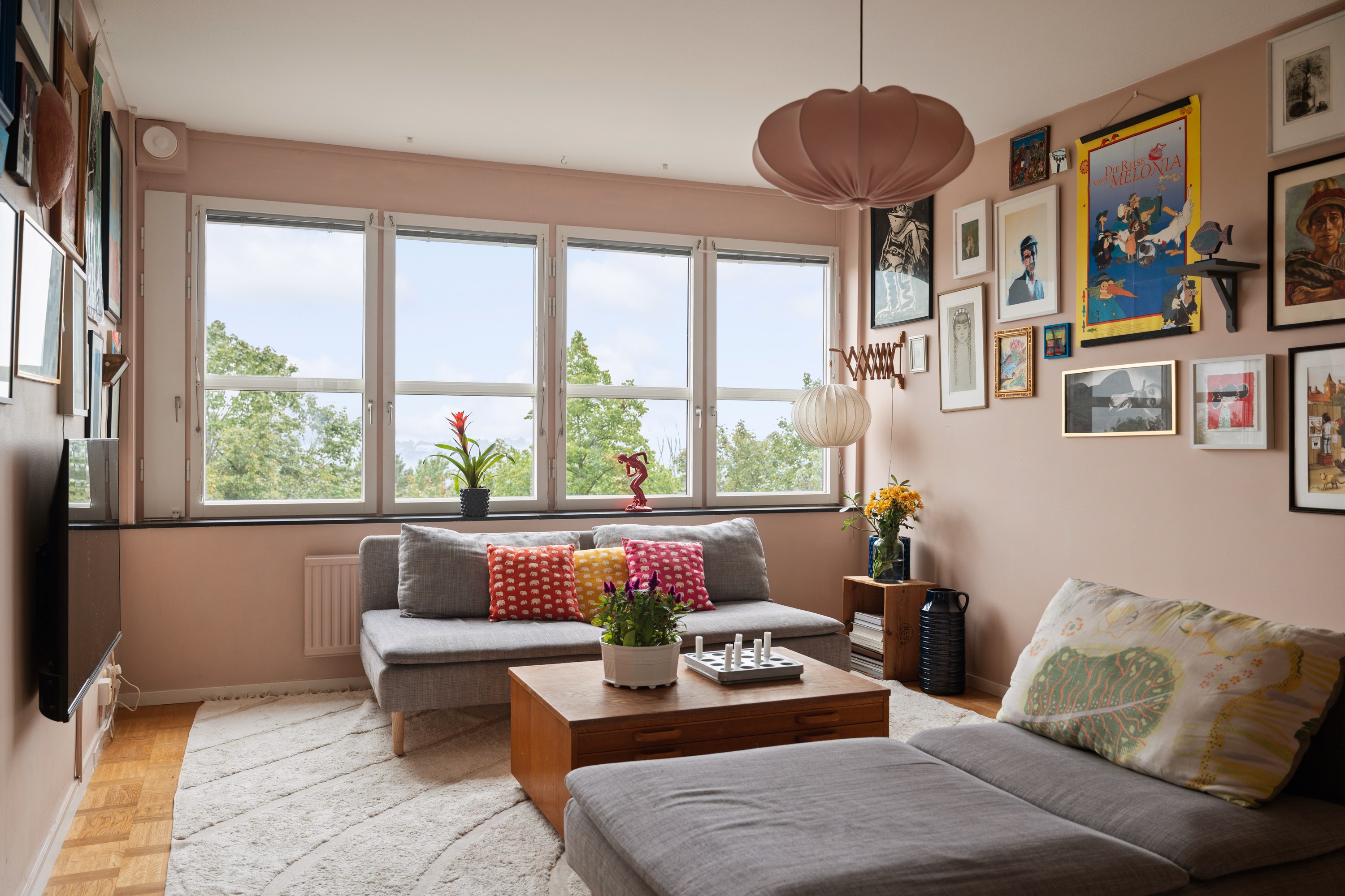 Bostadsbild från Henriksdalsringen 21, Till salu i Henriksdalsberget, Nacka