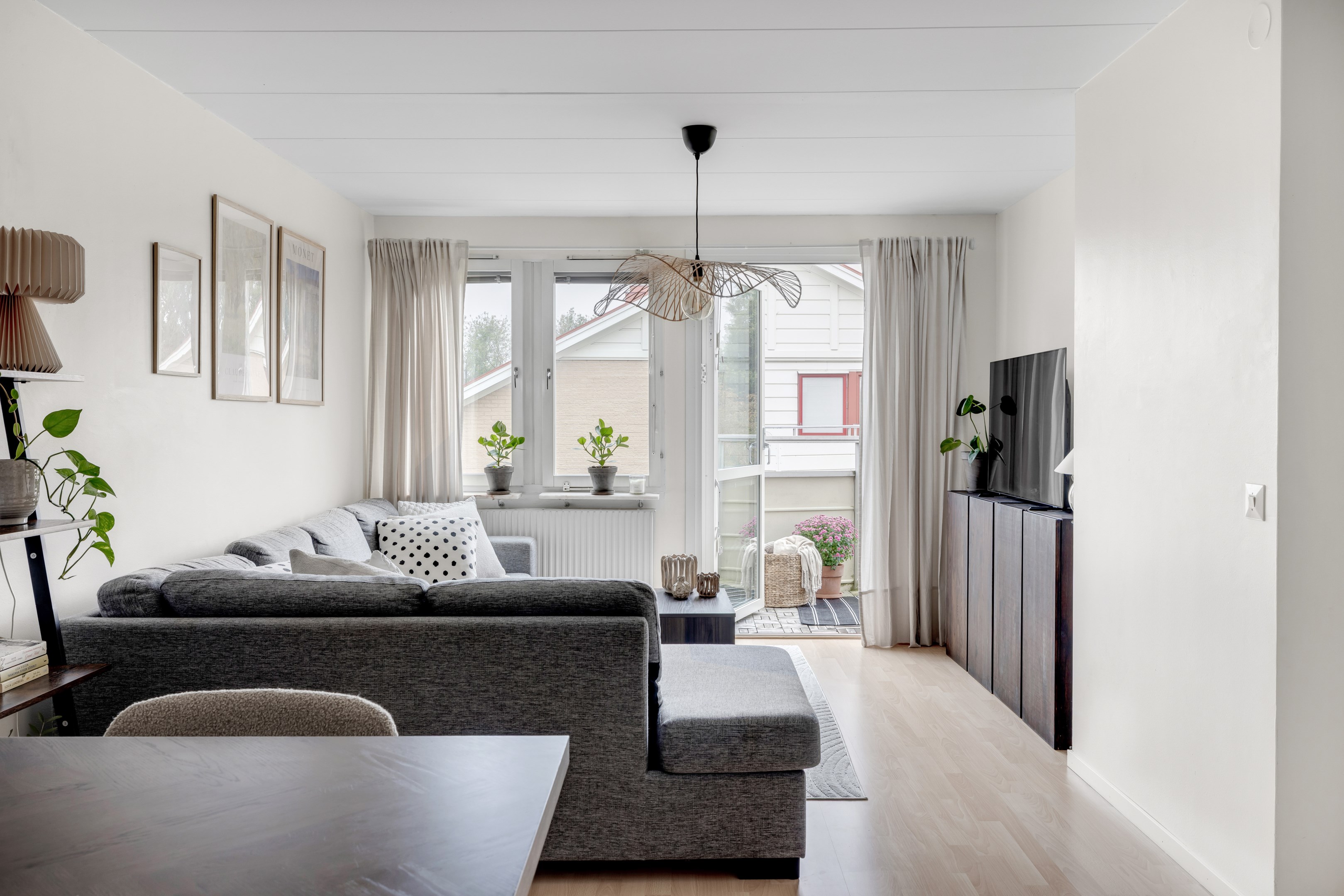 Bostadsbild från Djäknegatan 25B, Till salu i Kapellgärdet, Uppsala