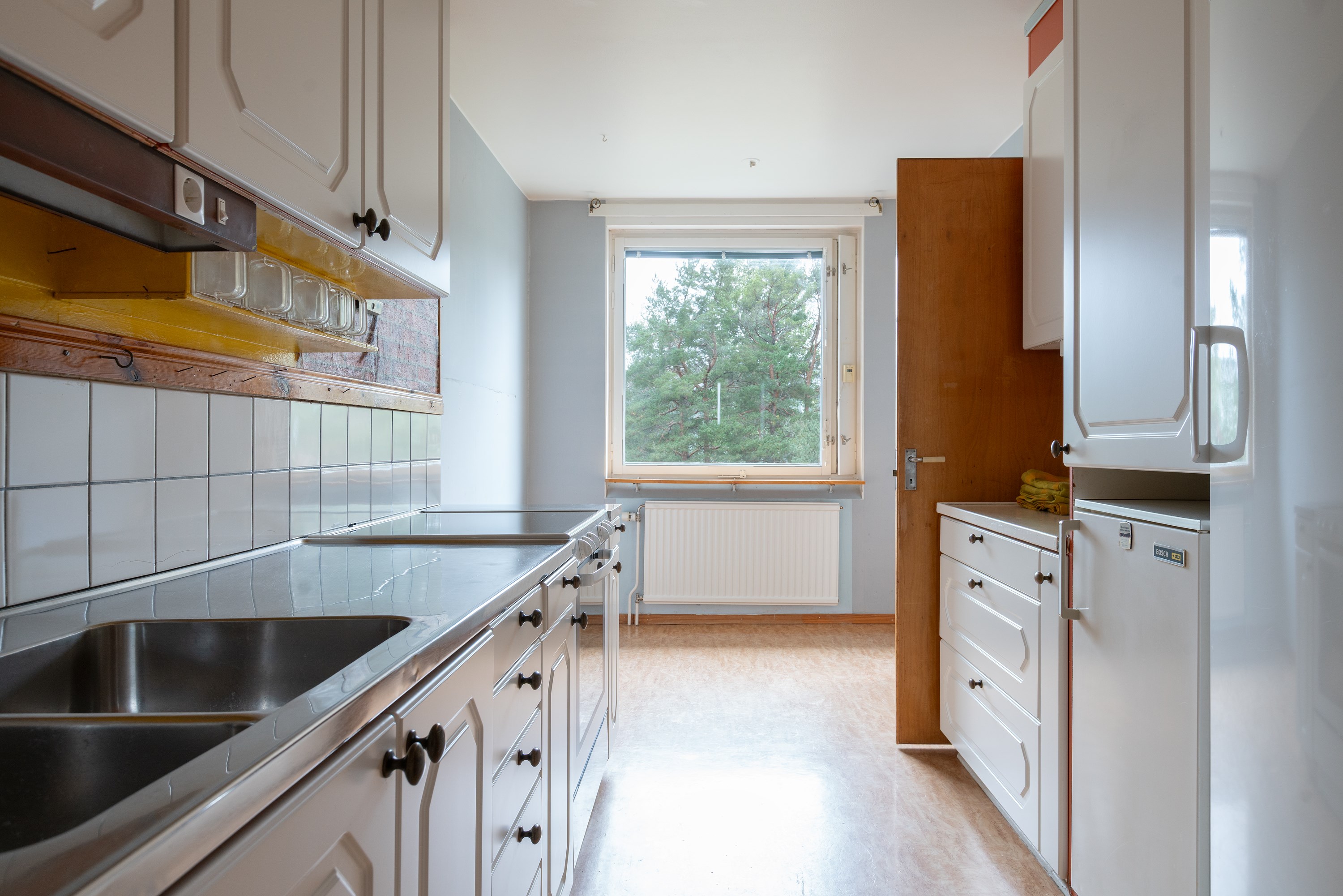 Bostadsbild från Tullingebergsvägen 25, Såld i G:a Tullingeberg, Botkyrka