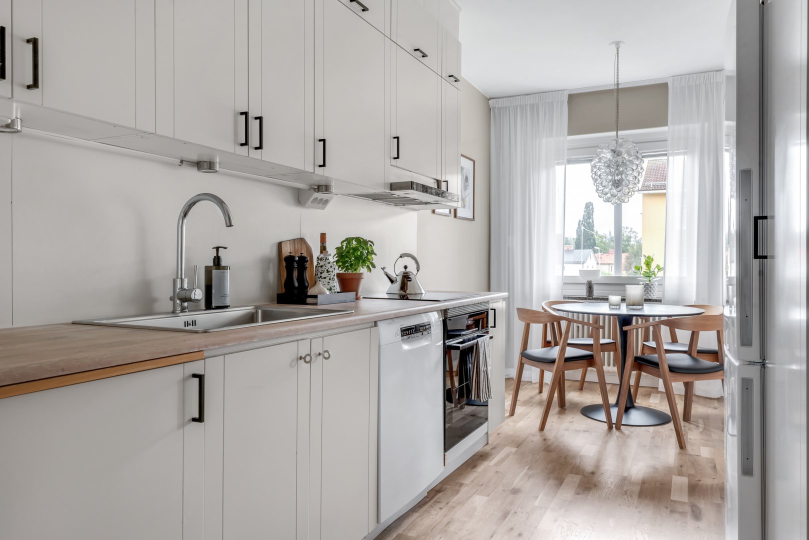 Bostadsbild från Styrbjörnsgatan 14A, Såld i Svartbäcken, Uppsala