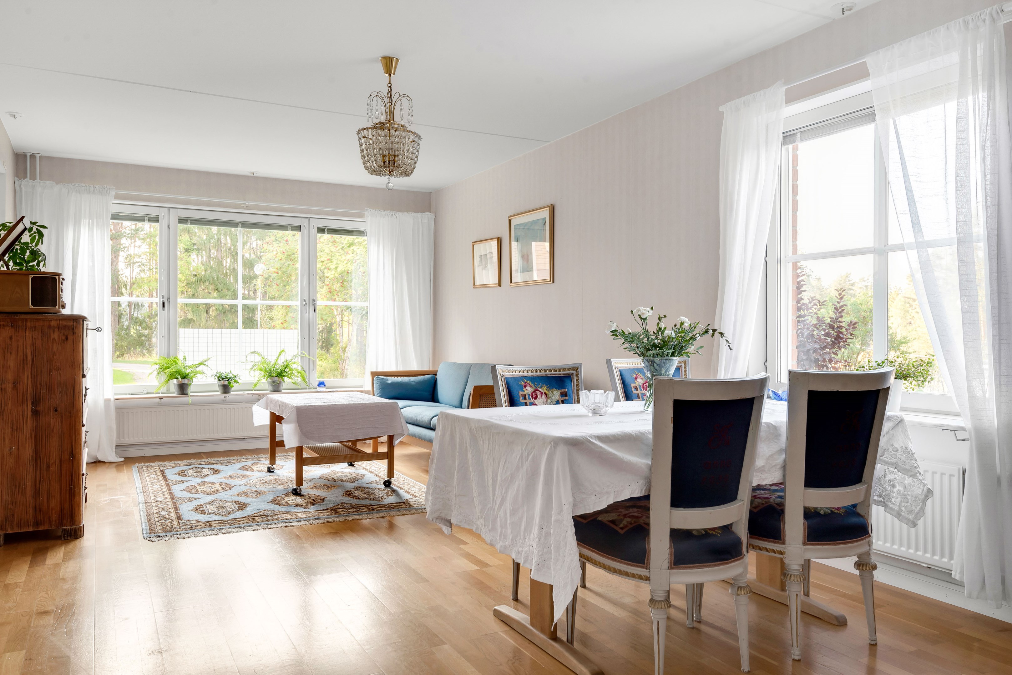 Bostadsbild från Stenbrohultsvägen 103, Såld i Sävja, Uppsala