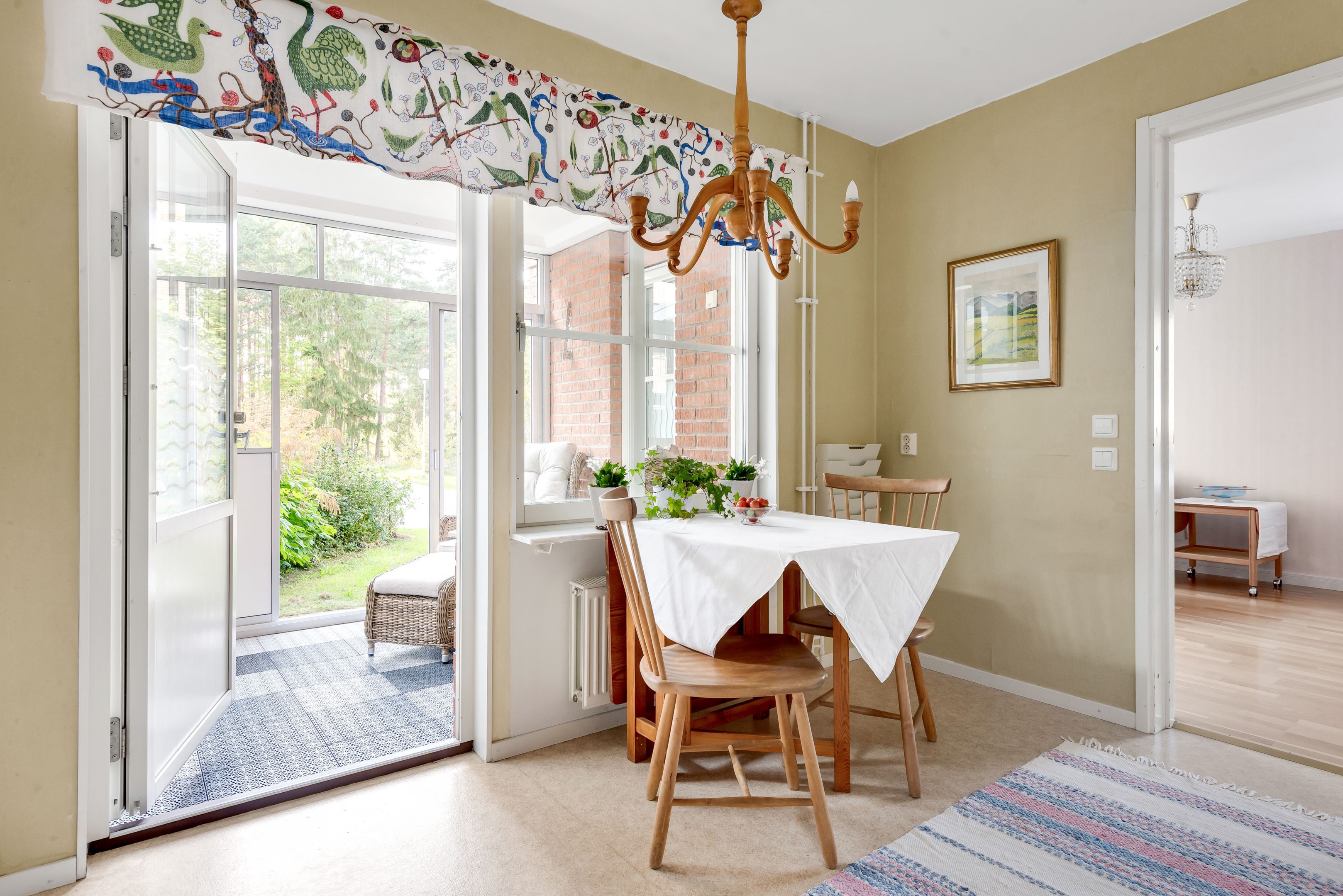 Bostadsbild från Stenbrohultsvägen 103, Såld i Sävja, Uppsala