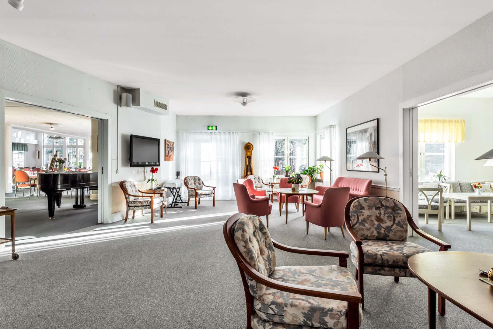 Bostadsbild från Stenbrohultsvägen 103, Till salu i Sävja, Uppsala