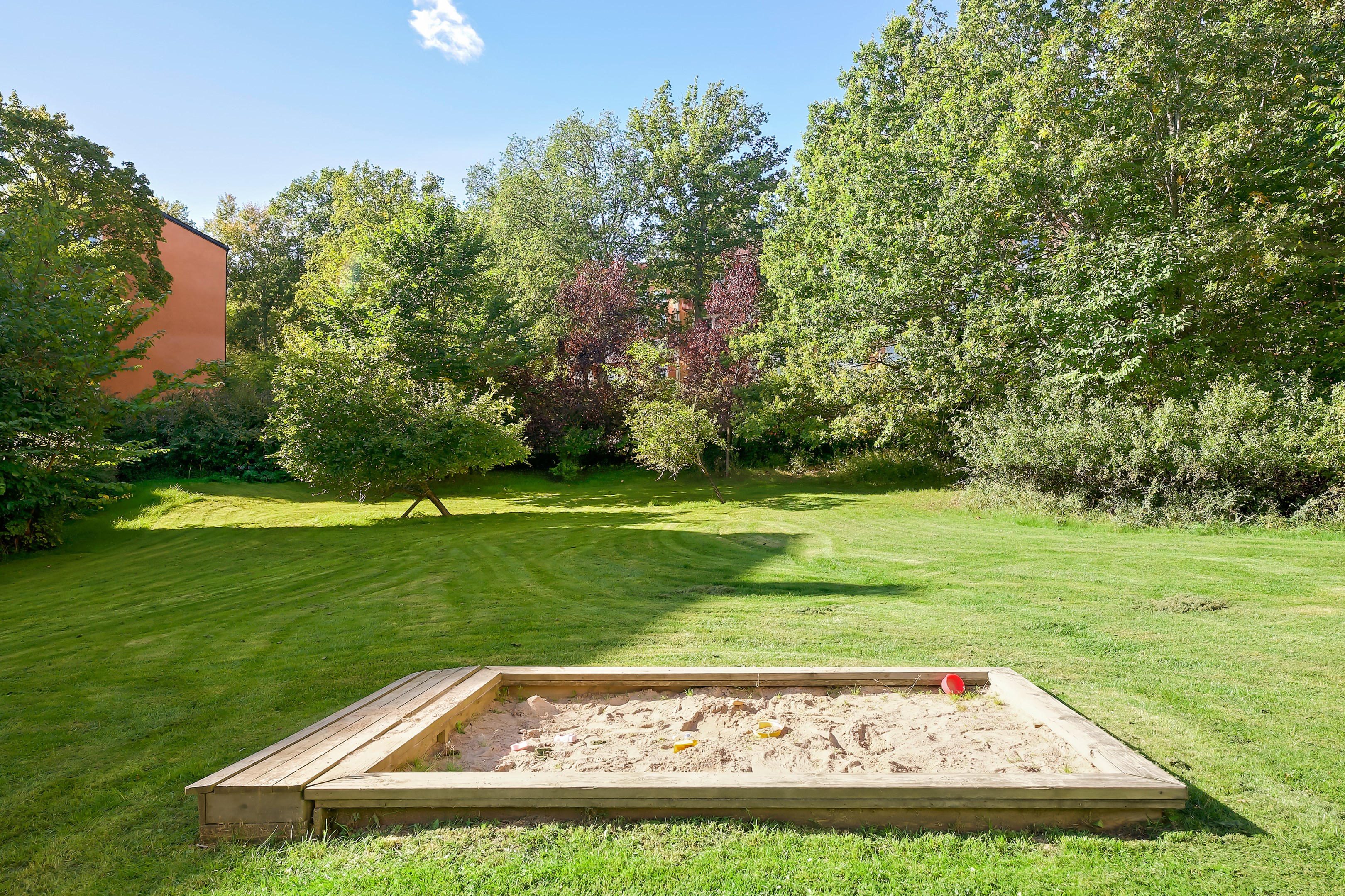 Bostadsbild från Beckasinvägen 38, 1tr, Såld i Saltängen, Nacka