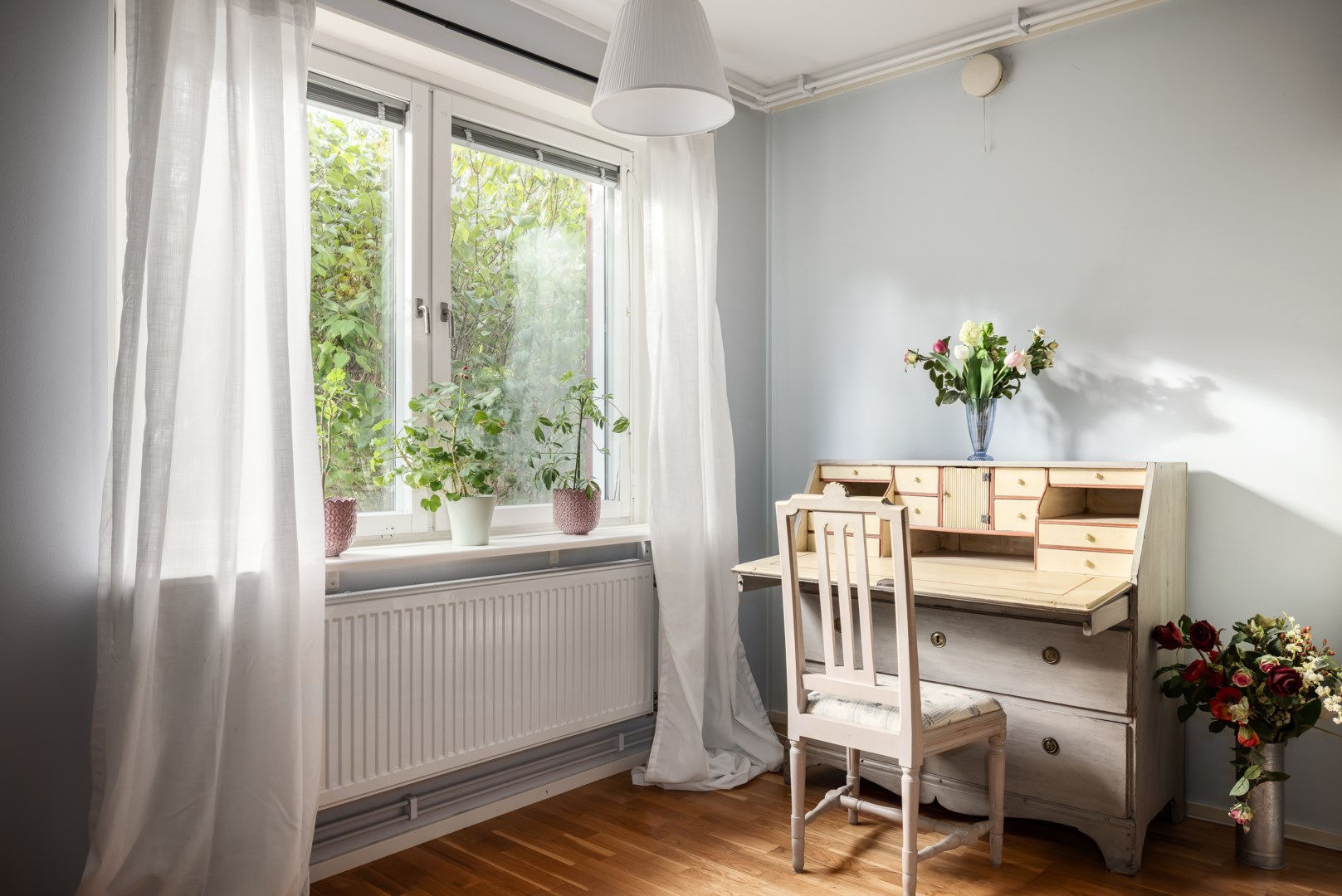 Bostadsbild från Ljuskärrsvägen 88, Kommande i Ljuskärrsberget - Saltsjöbaden, Nacka