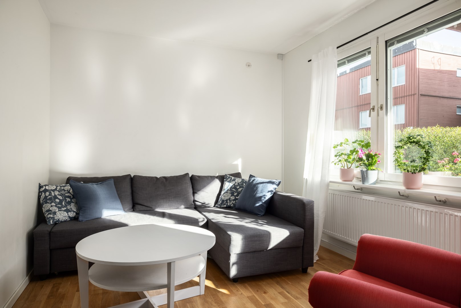 Bostadsbild från Ljuskärrsvägen 88, Kommande i Ljuskärrsberget - Saltsjöbaden, Nacka