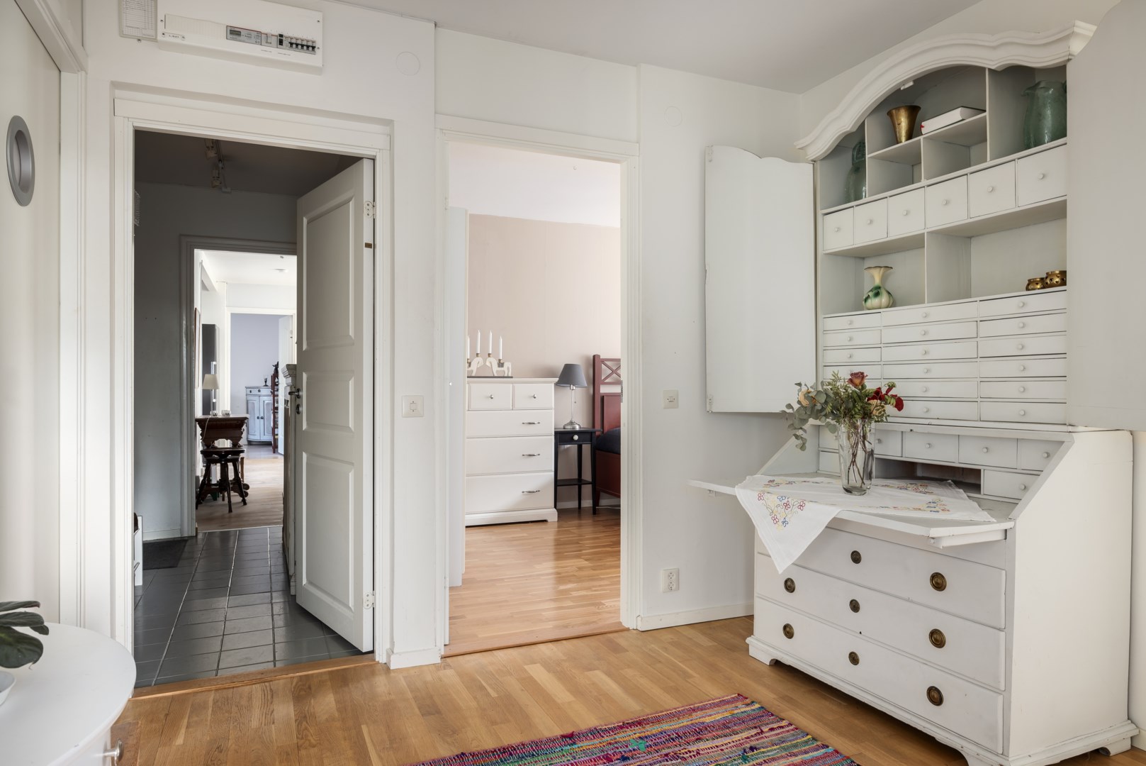 Bostadsbild från Ljuskärrsvägen 88, Kommande i Ljuskärrsberget - Saltsjöbaden, Nacka