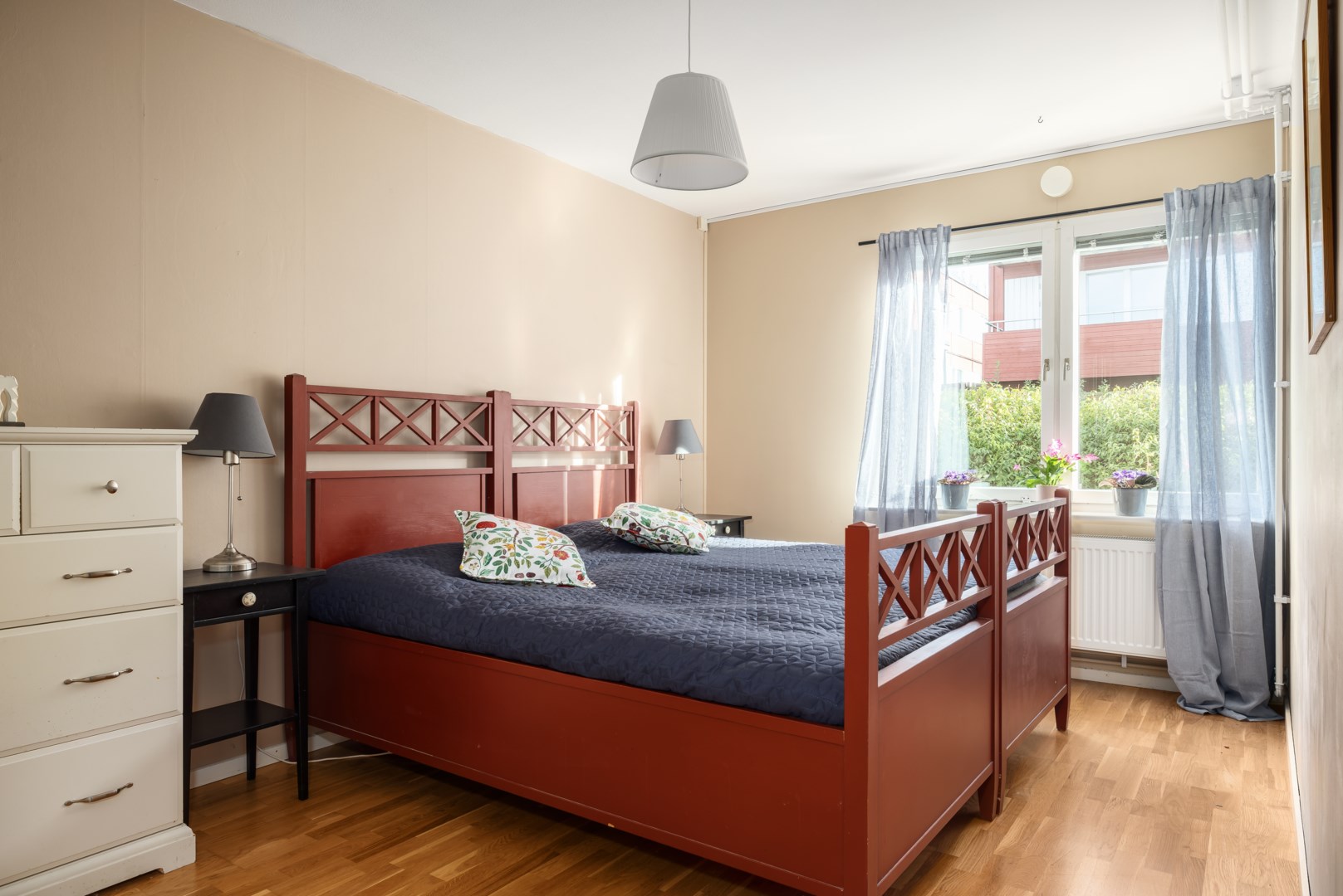 Bostadsbild från Ljuskärrsvägen 88, Kommande i Ljuskärrsberget - Saltsjöbaden, Nacka