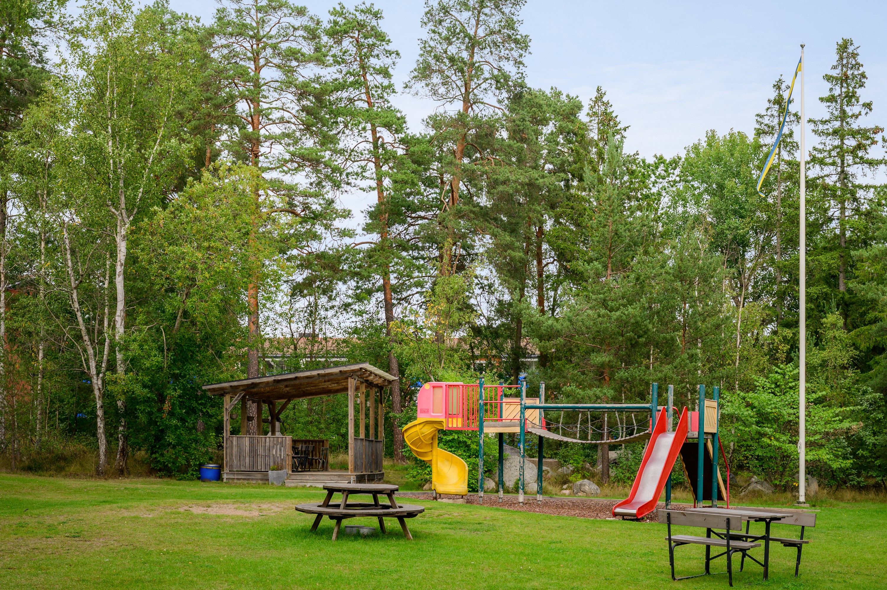 Föreningens lummiga innergård.