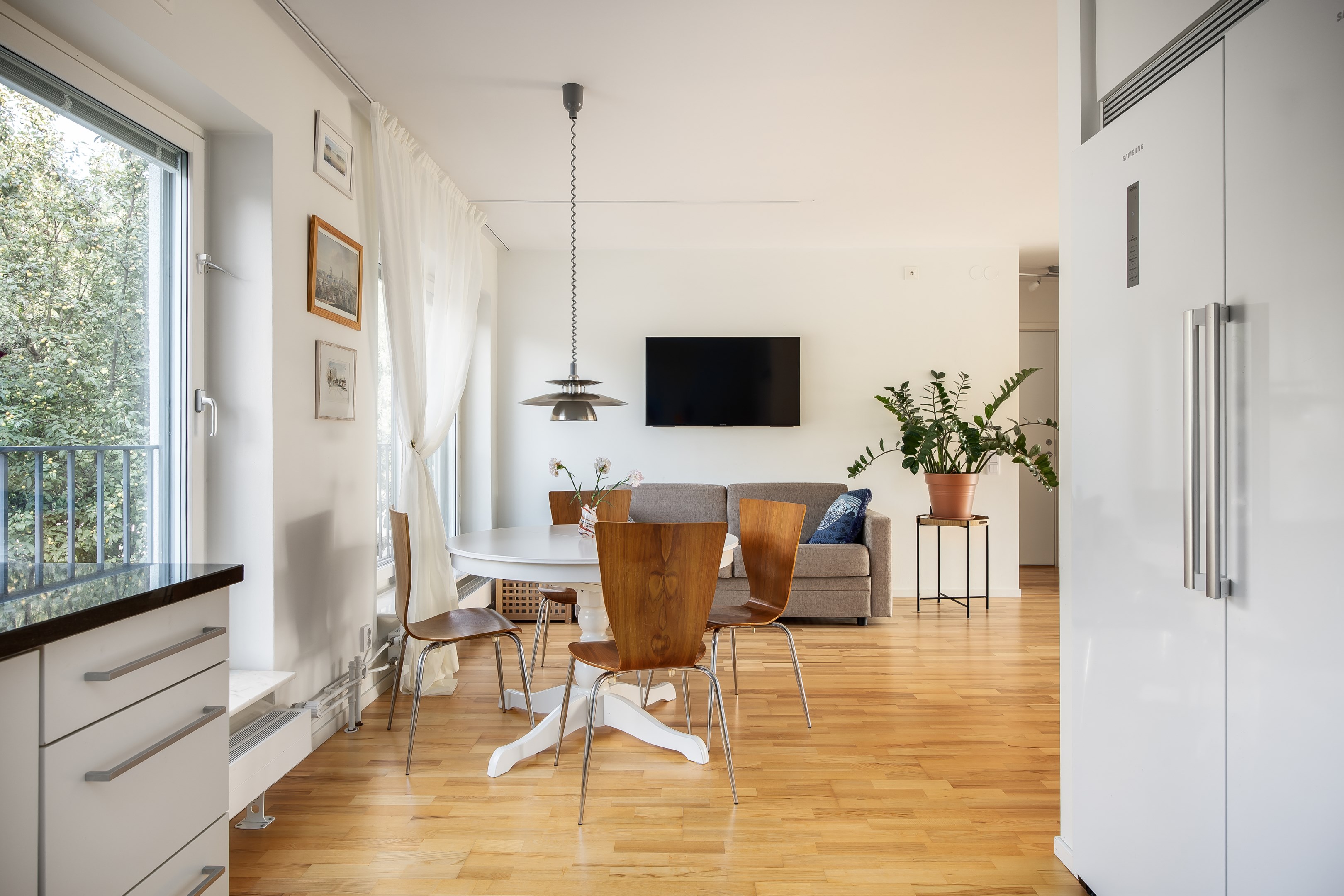 Bostadsbild från Skyttevägen 15B, Till salu i Solsidan - Saltsjöbaden, Nacka