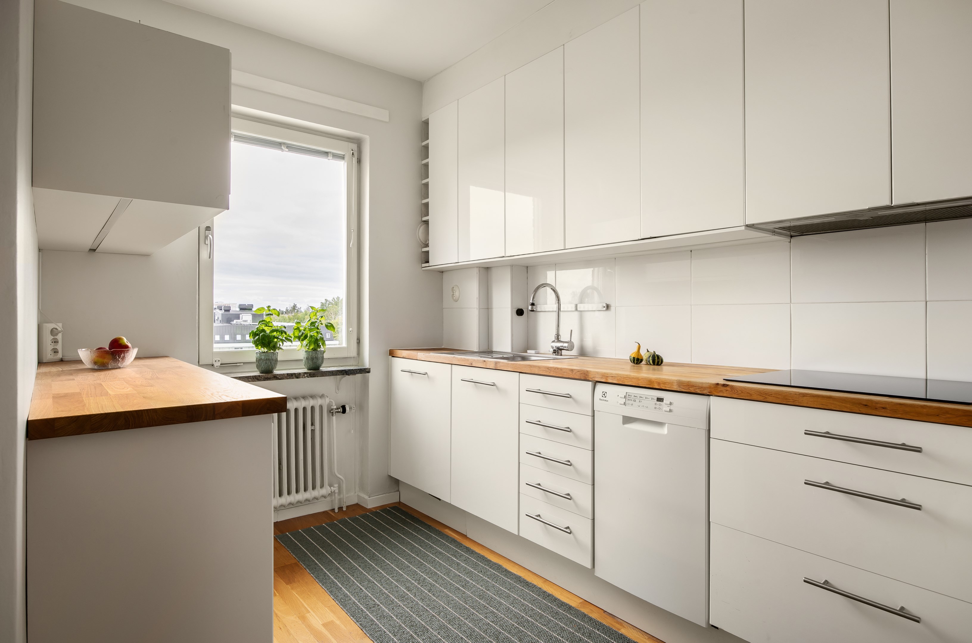 Bostadsbild från Setterwalls Väg 4, Såld i Finntorp, Nacka