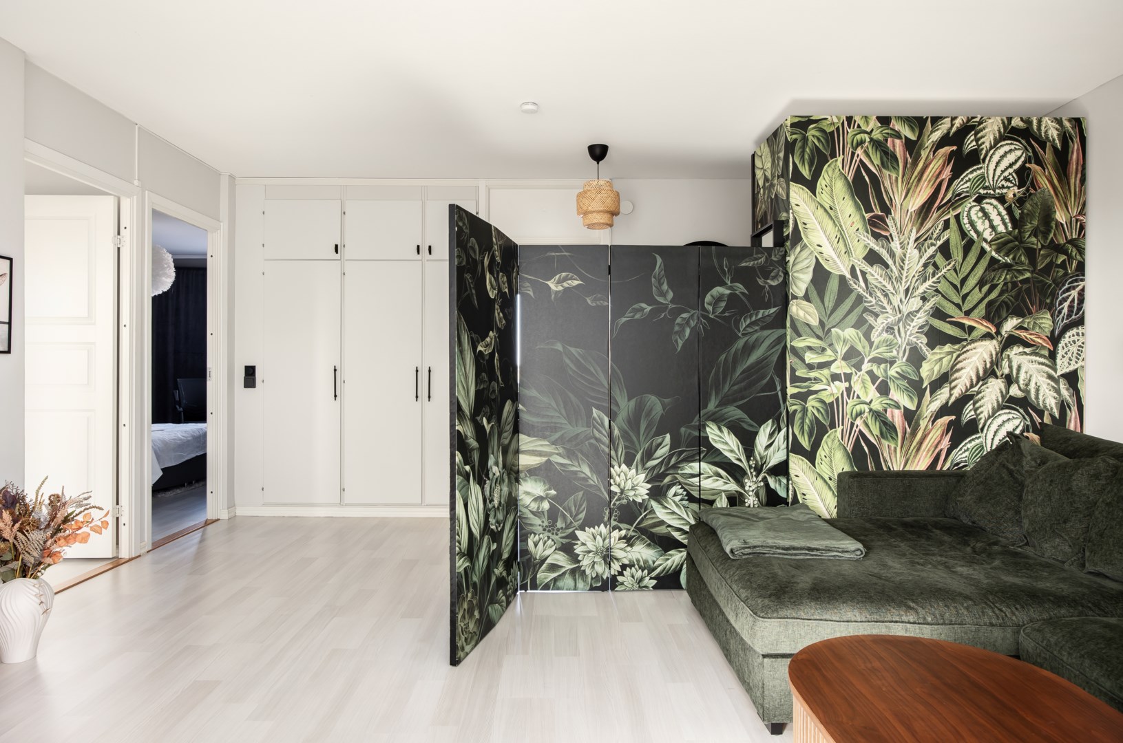 Bostadsbild från Ljuskärrsvägen 83, Till salu i Ljuskärrsberget - Saltsjöbaden, Nacka