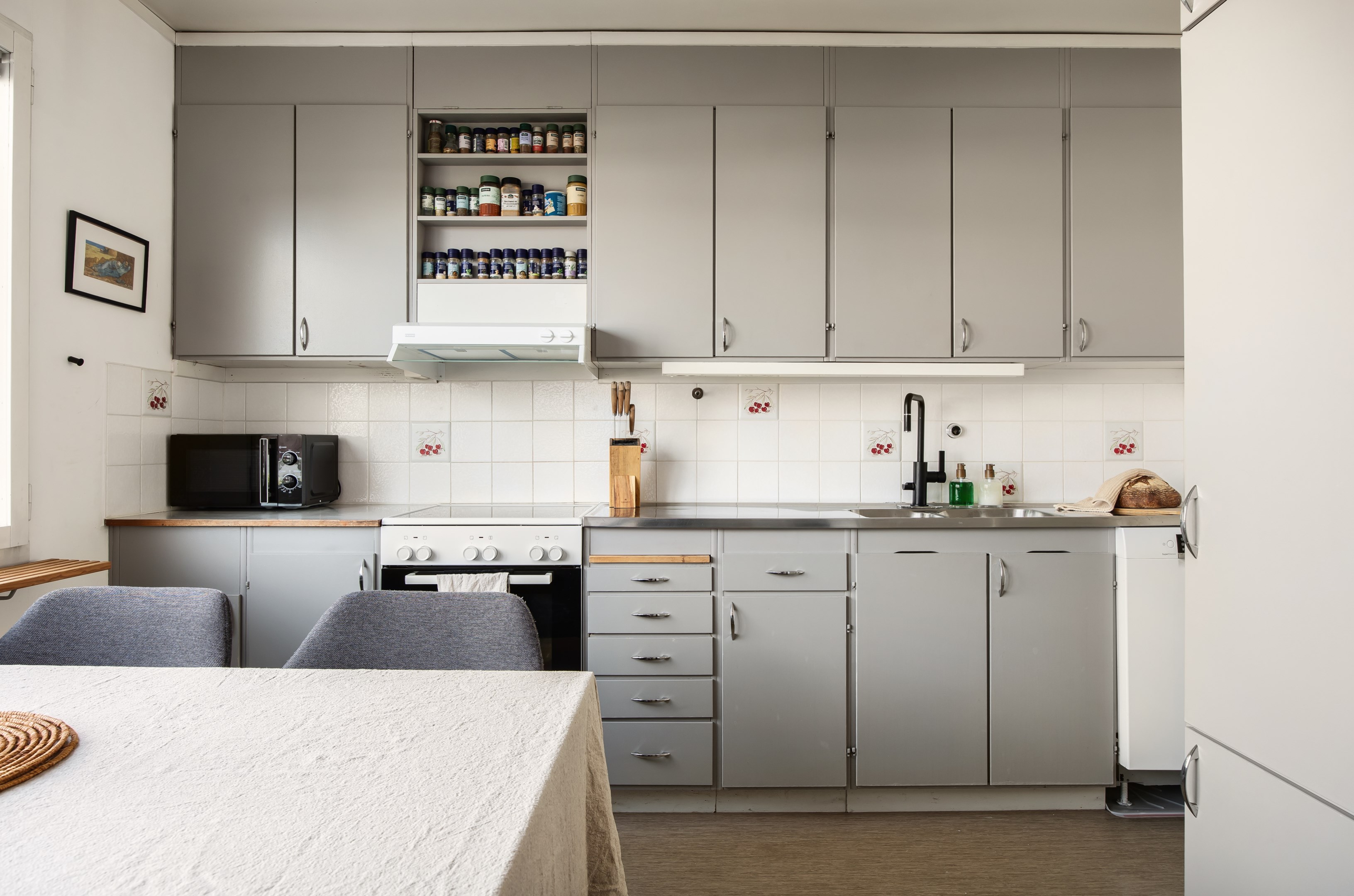 Bostadsbild från Ljuskärrsvägen 83, Till salu i Ljuskärrsberget - Saltsjöbaden, Nacka