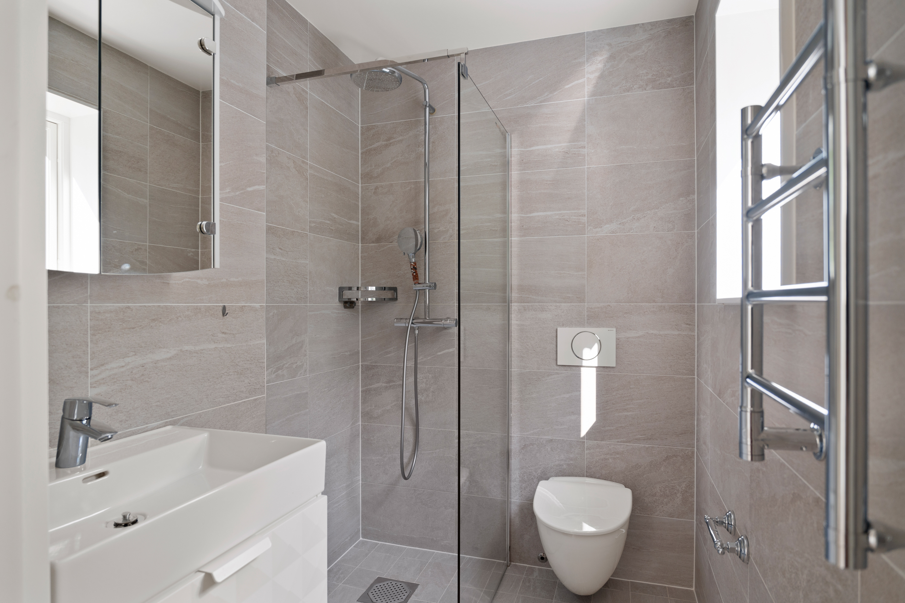 Bostadsbild från Åkervägen 19C, Till salu i Kummelnäs - Björnberget, Nacka