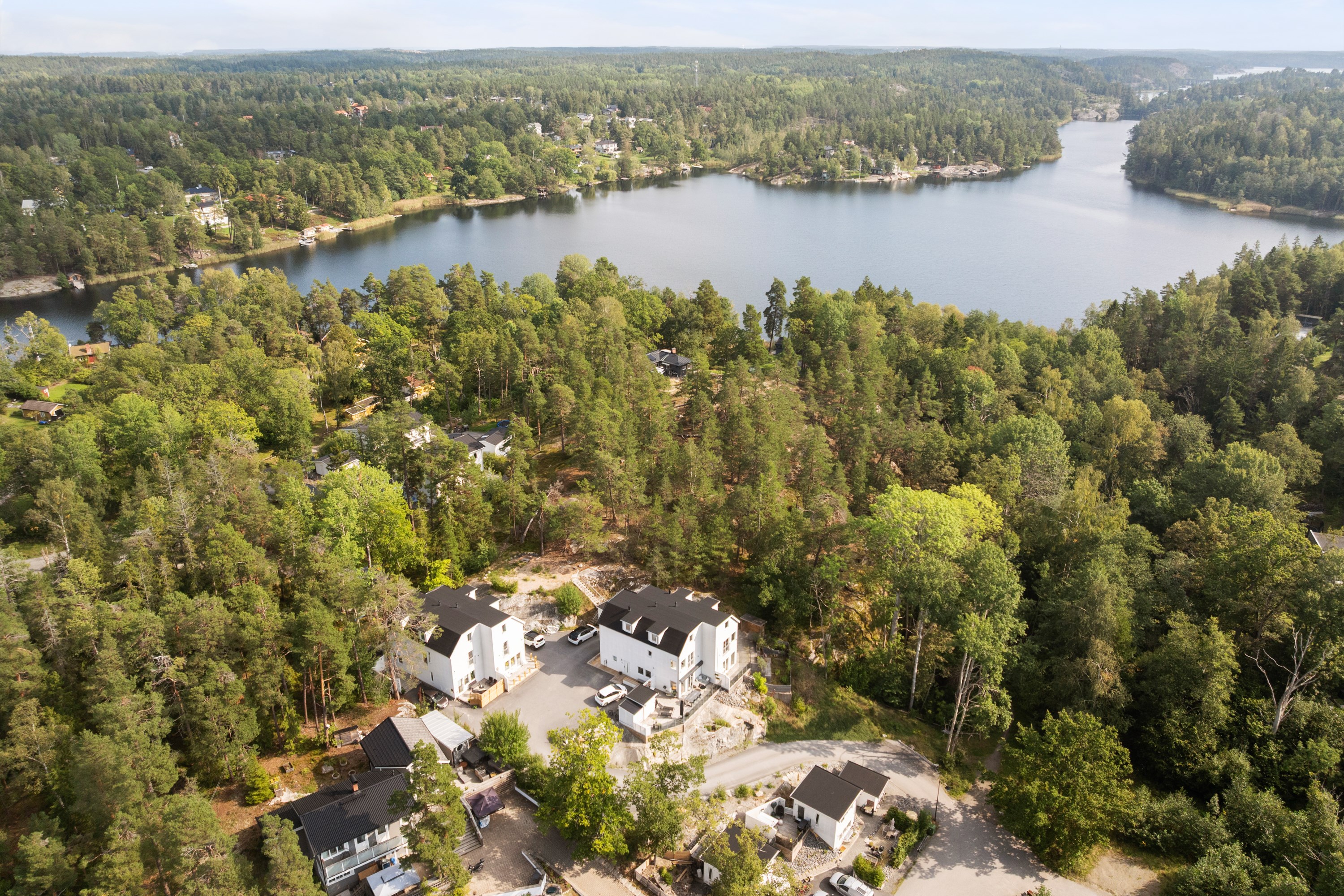 Bostadsbild från Åkervägen 19C, Till salu i Kummelnäs - Björnberget, Nacka