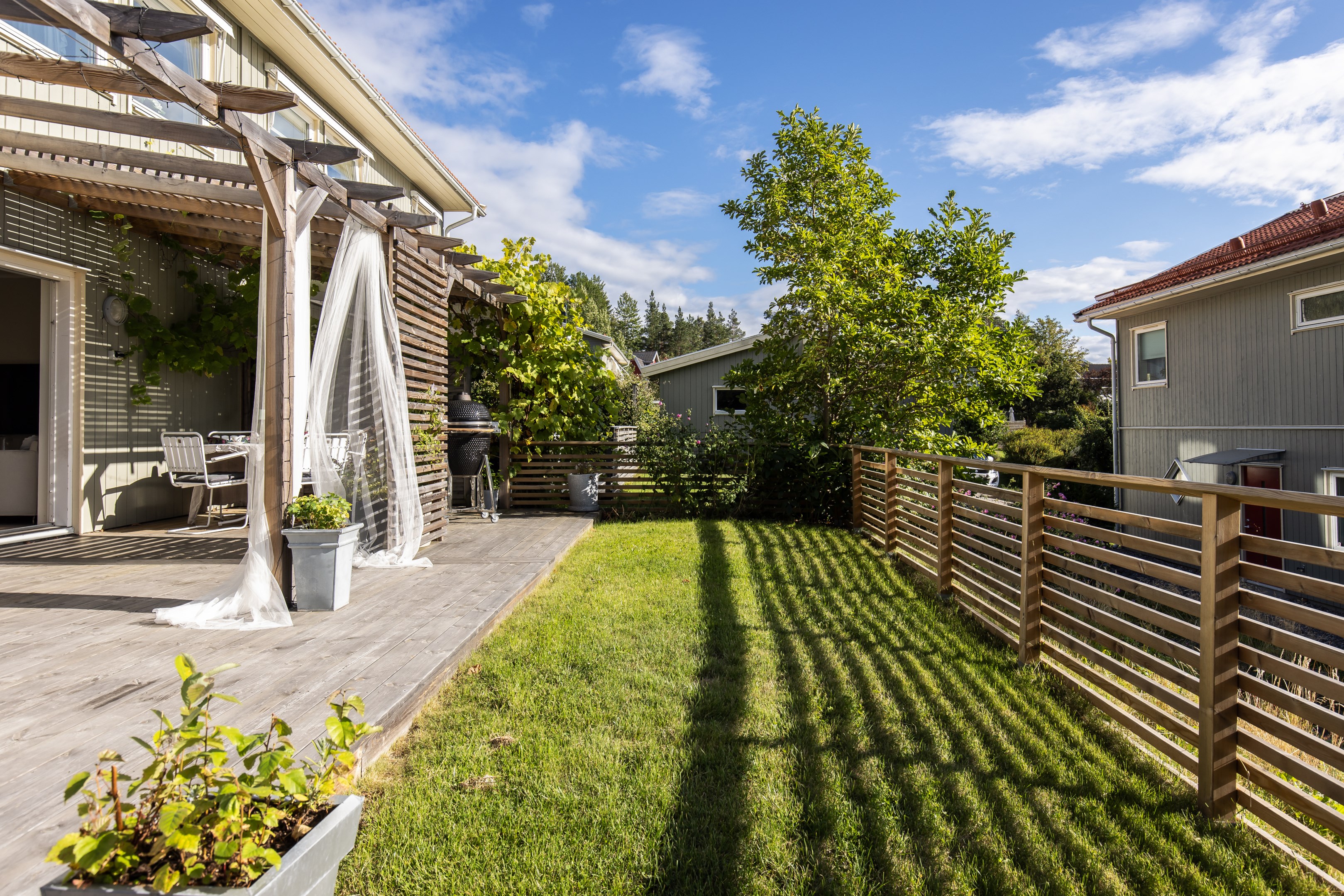 Bostadsbild från Gnejsvägen 22B, Såld i Saltsjö-Boo, Nacka