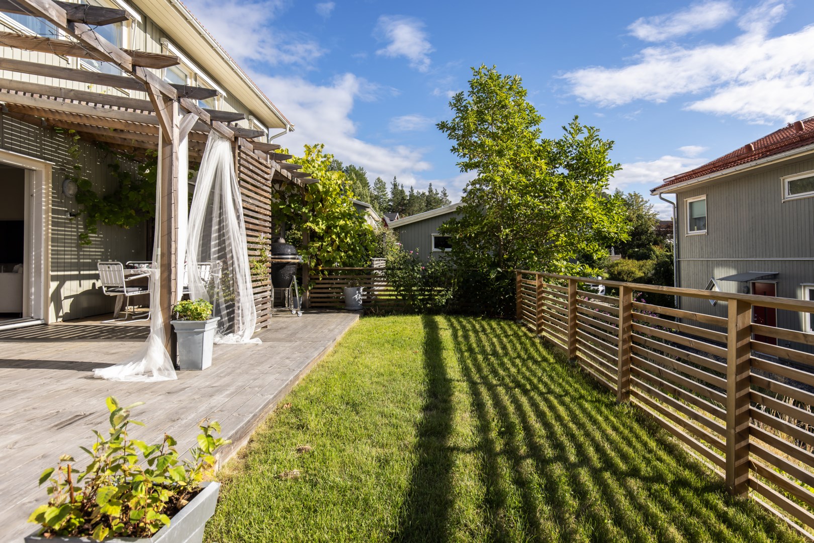 Bostadsbild från Gnejsvägen 22B, Såld i Saltsjö-Boo, Nacka