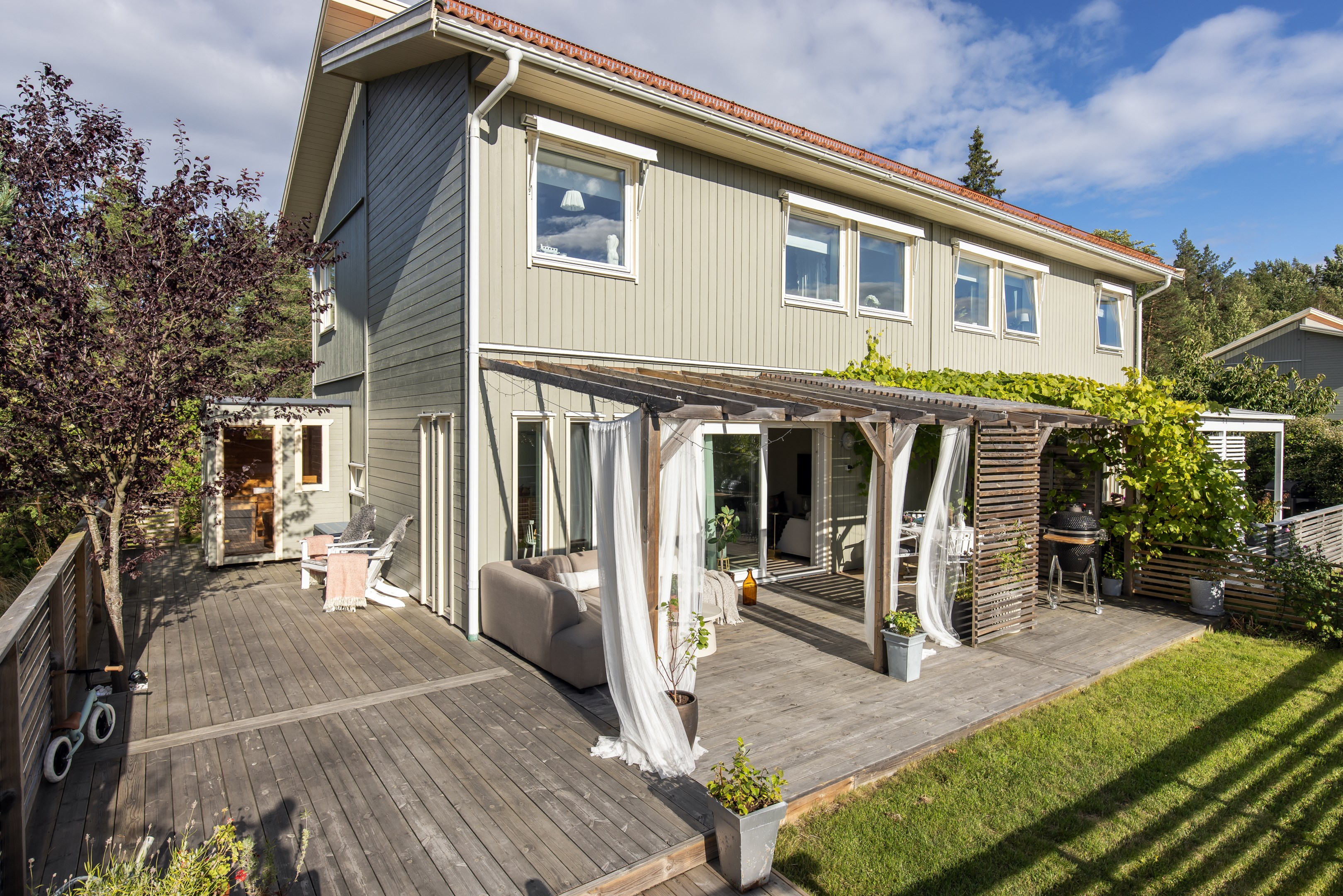 Bostadsbild från Gnejsvägen 22B, Såld i Saltsjö-Boo, Nacka