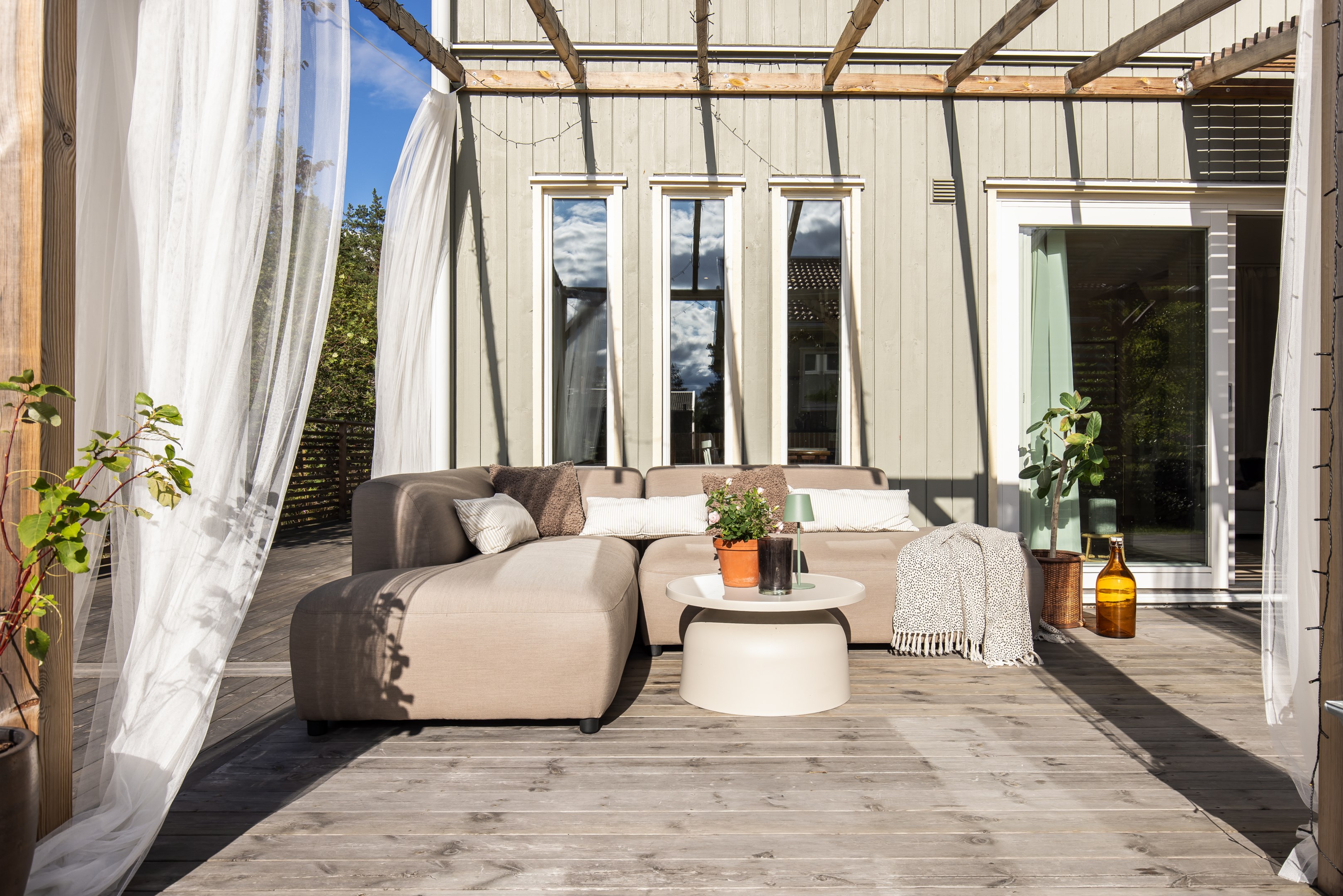 Bostadsbild från Gnejsvägen 22B, Såld i Saltsjö-Boo, Nacka