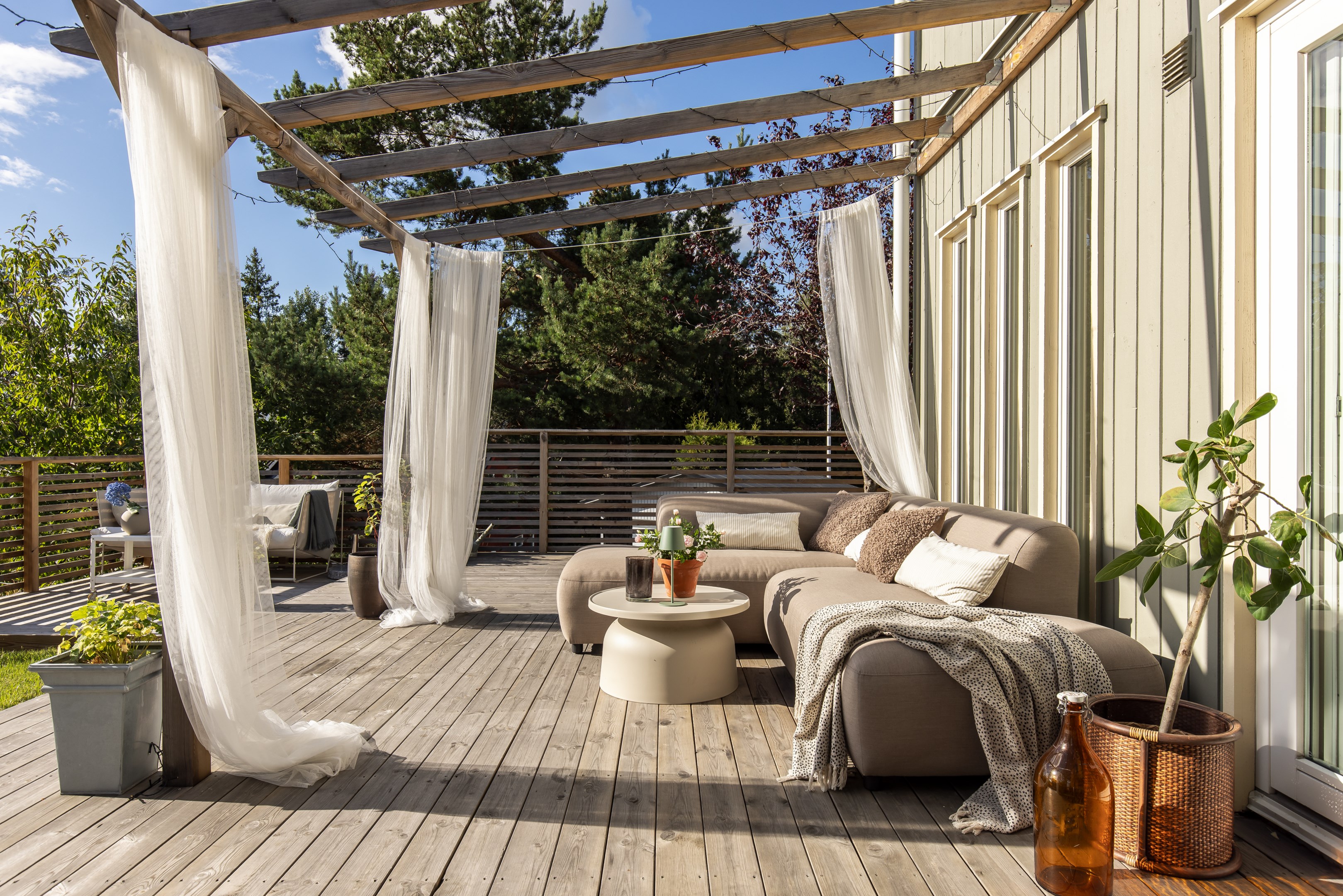 Bostadsbild från Gnejsvägen 22B, Såld i Saltsjö-Boo, Nacka